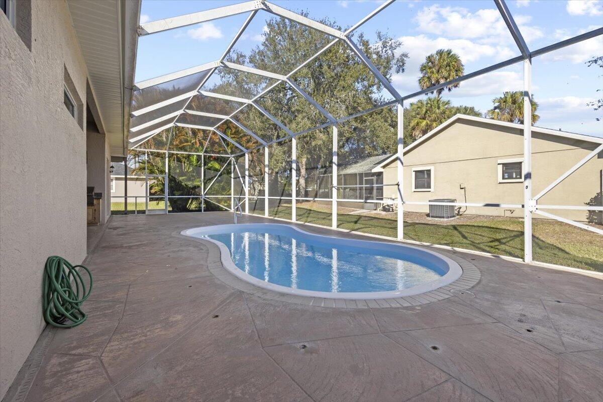 2161 Sw Hyacinth Street Property Photo 39