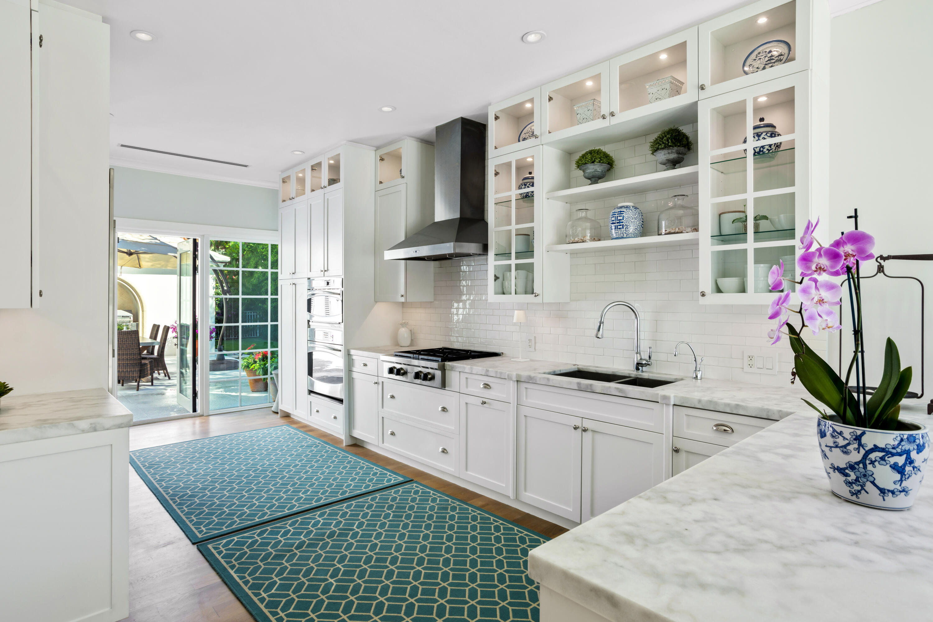 327 Arabian Road Property Photo 7