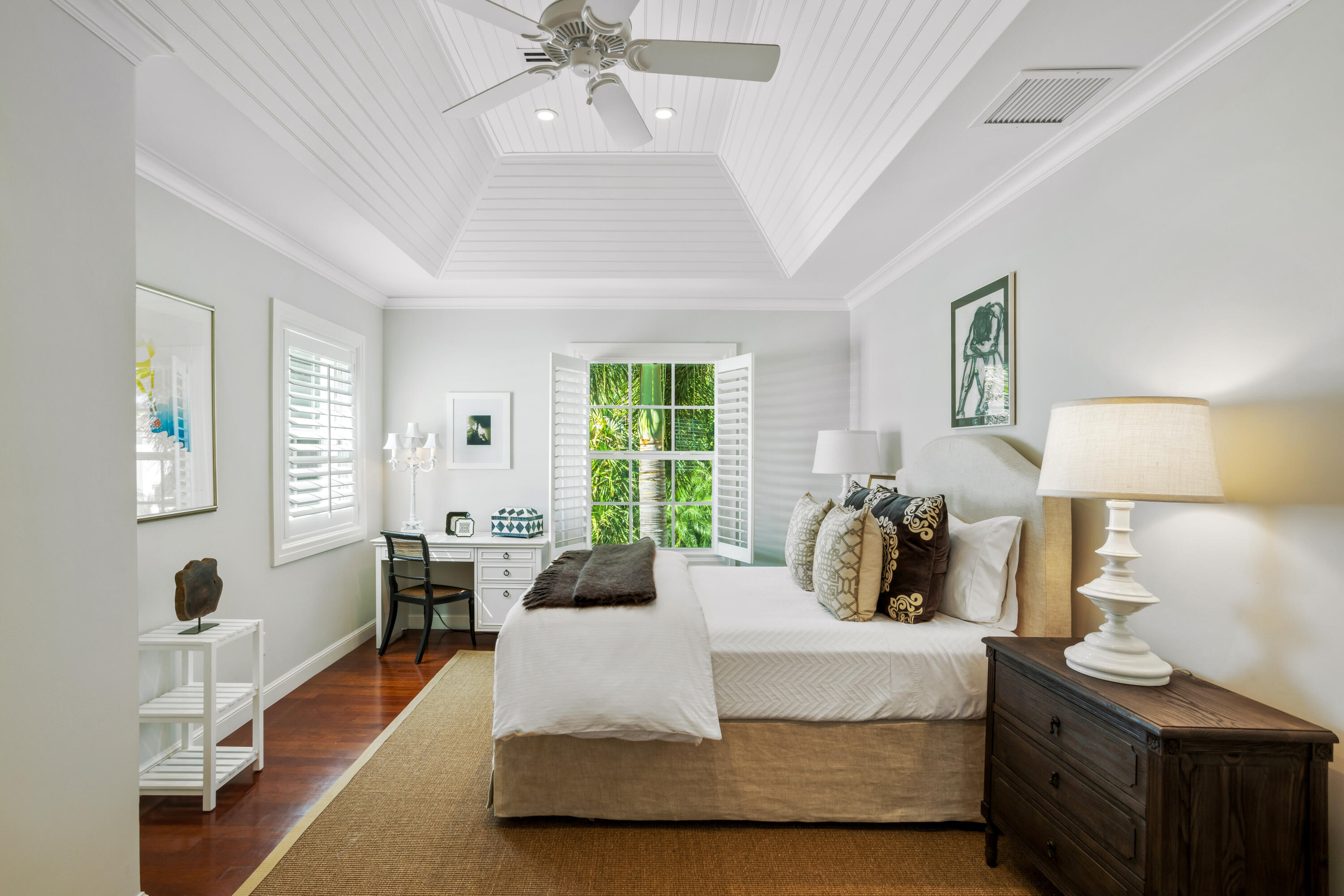 327 Arabian Road Property Photo 14