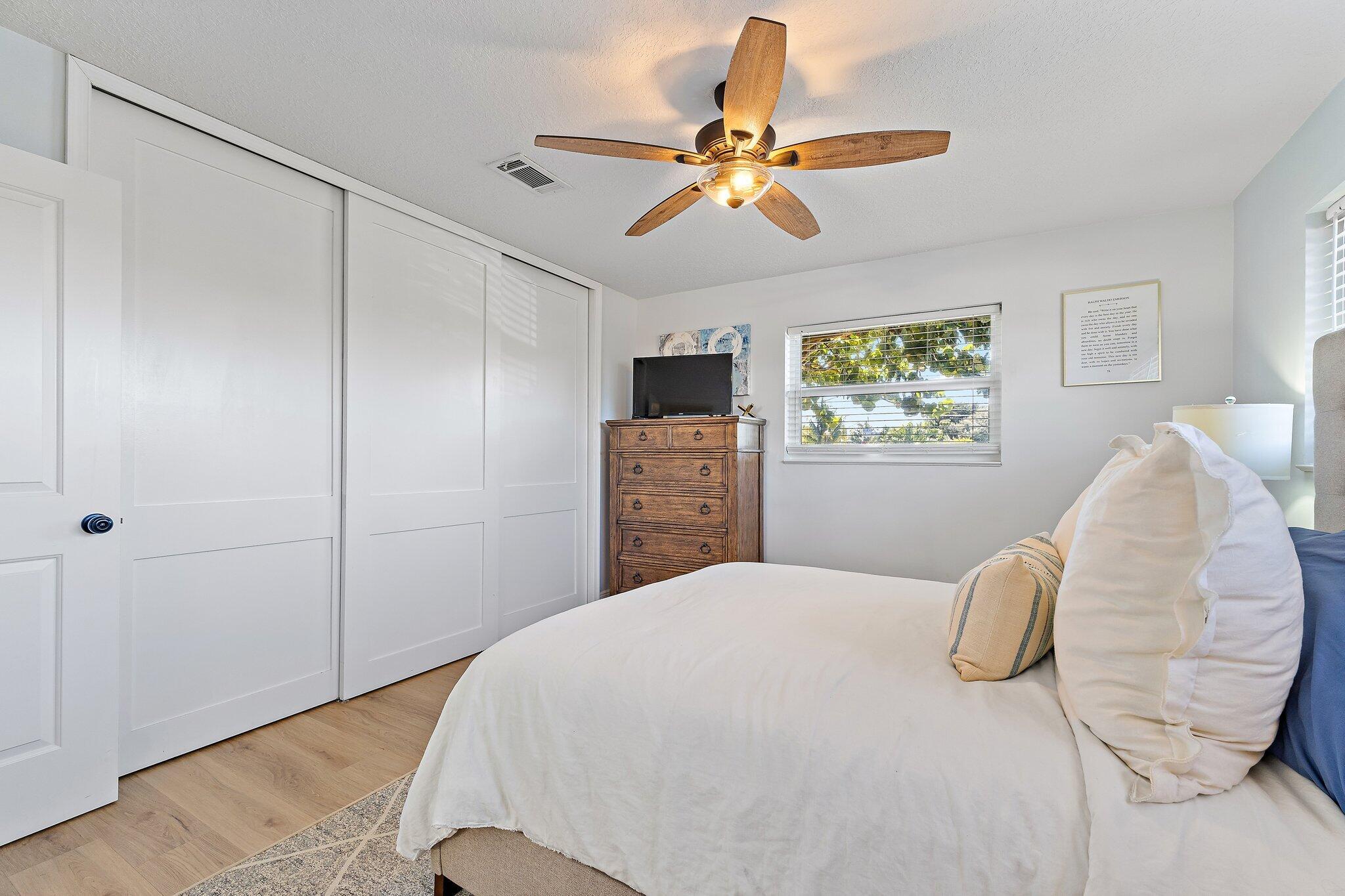 1401 N Lake Court Property Photo 20