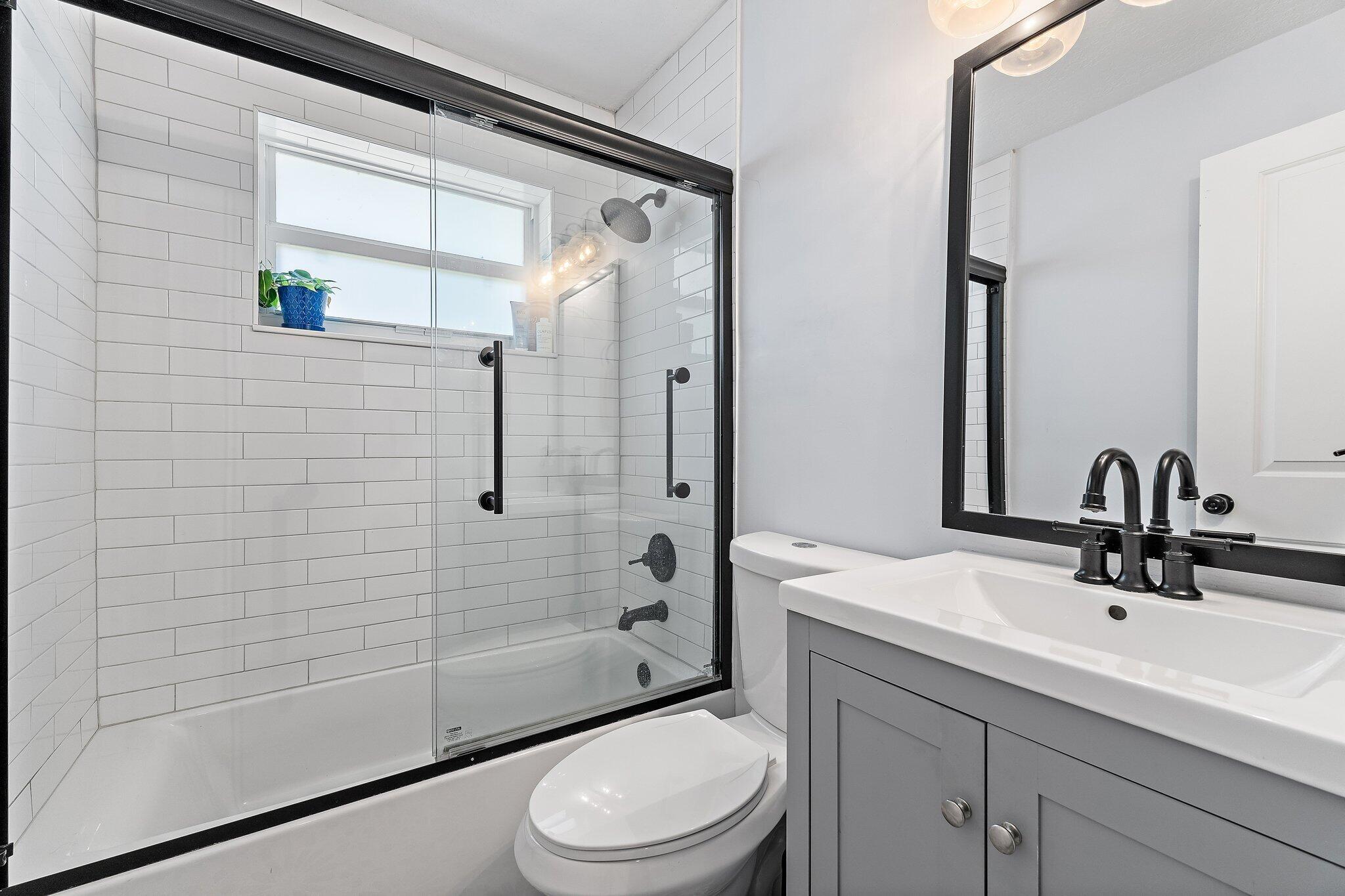 1401 N Lake Court Property Photo 25