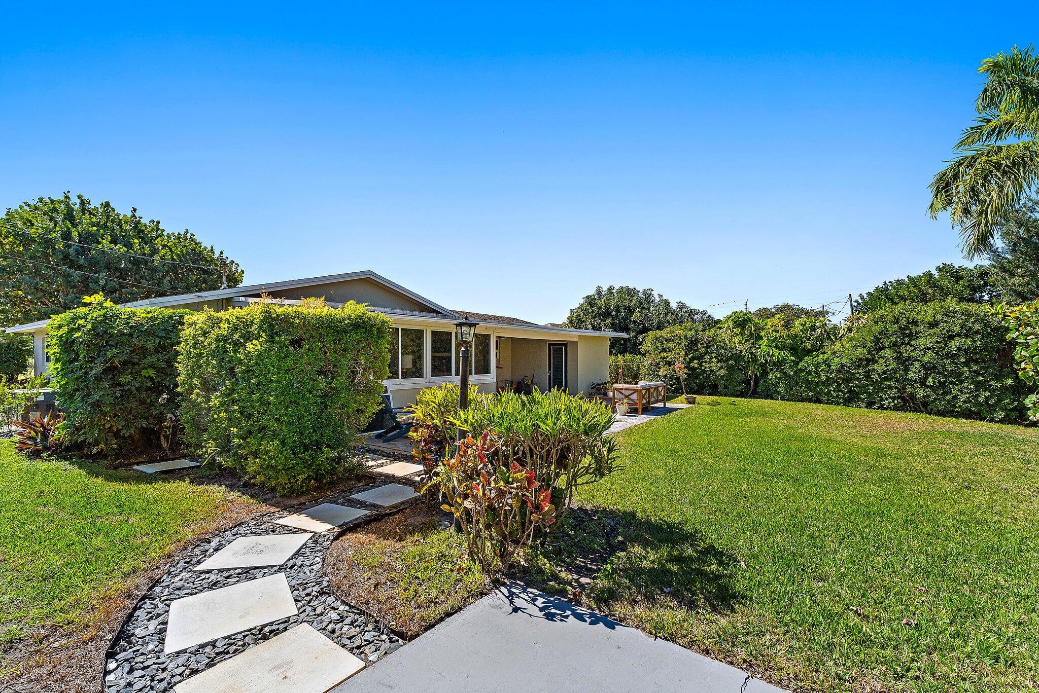1401 N Lake Court Property Photo 42