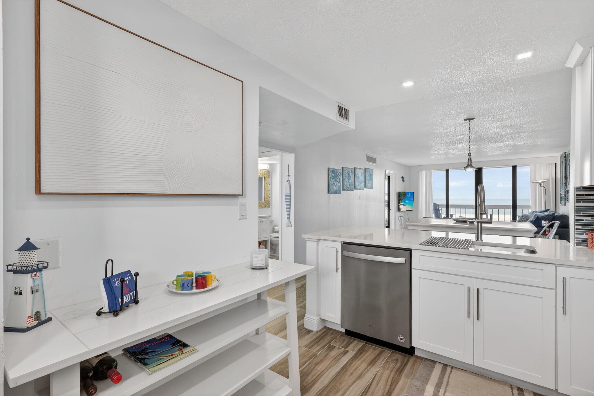 9940 S Ocean Drive 202 Property Photo 3