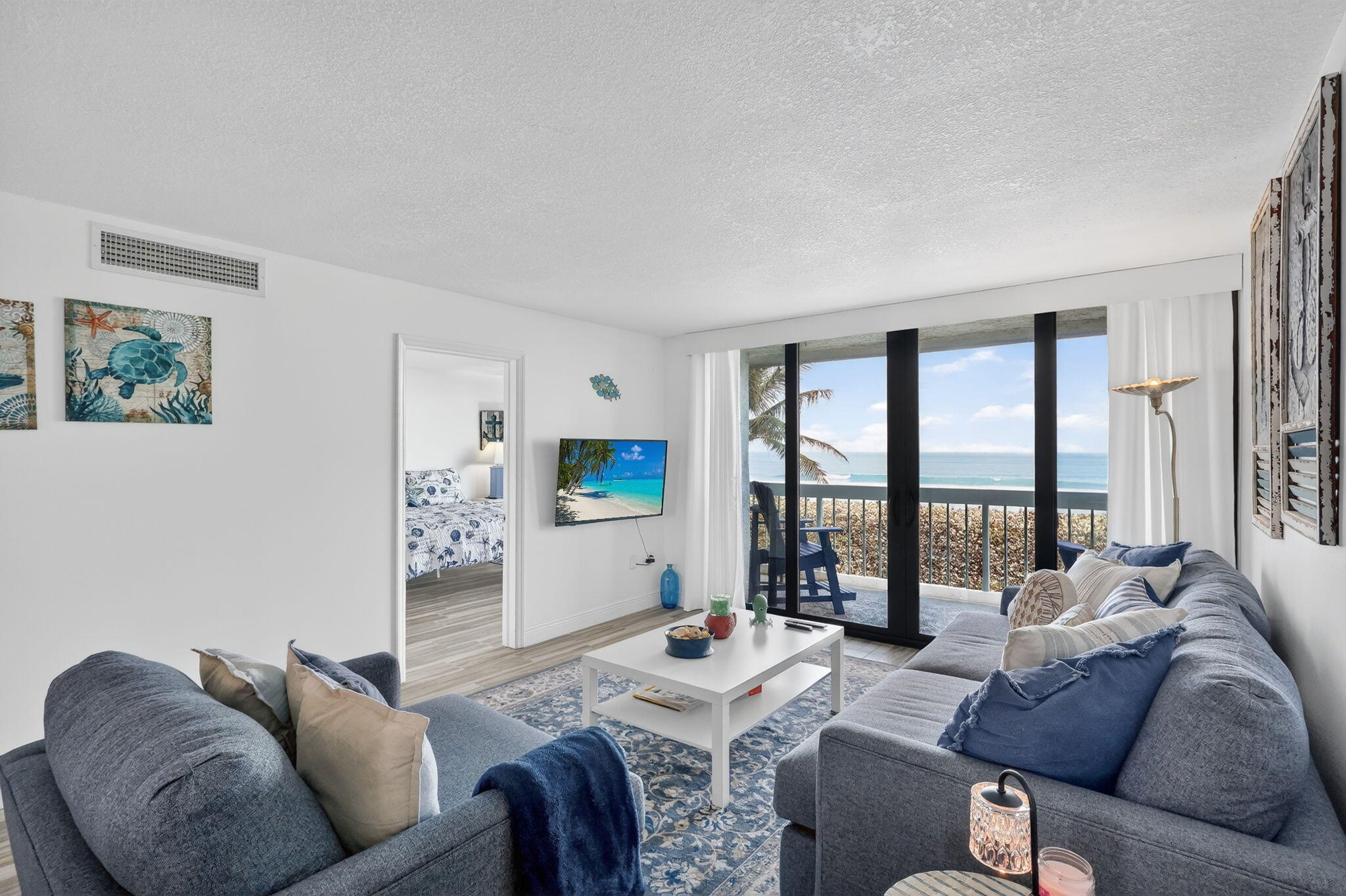 9940 S Ocean Drive 202 Property Photo 8