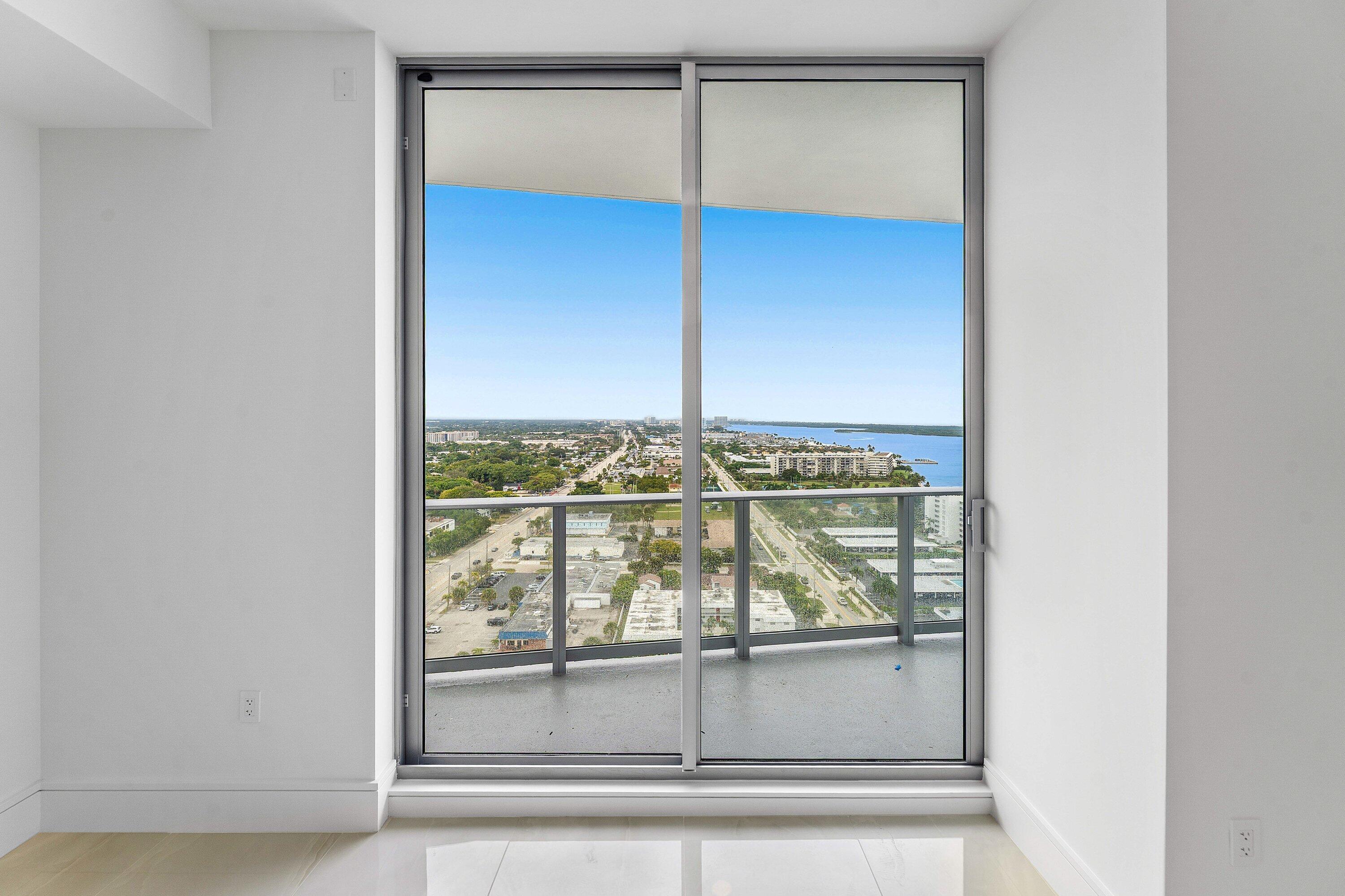 220 Lake Shore Drive 2005 Property Photo 25