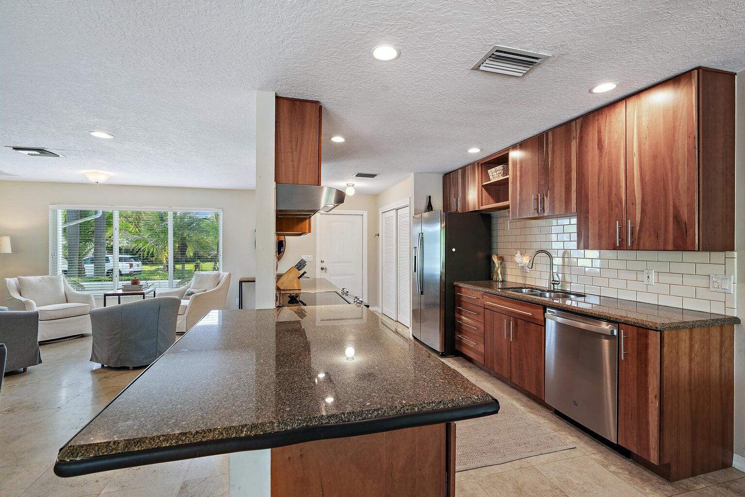 356 Mars Avenue Property Photo 11