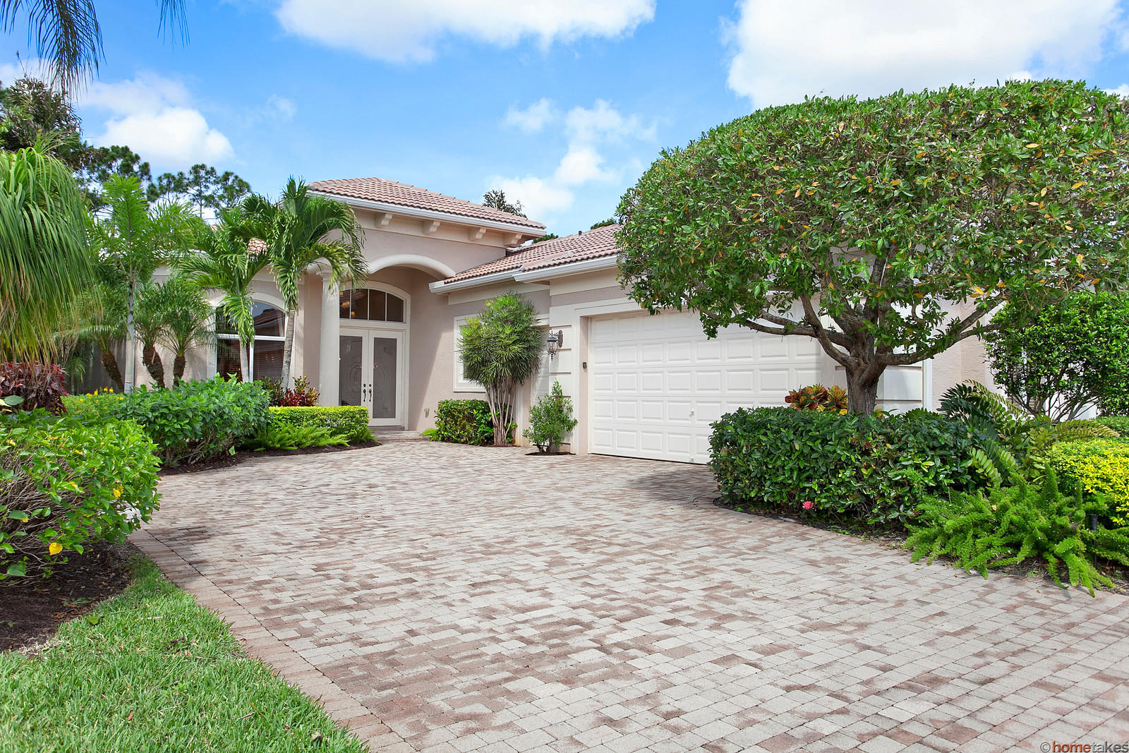 206 Porto Vecchio Way Property Photo 1