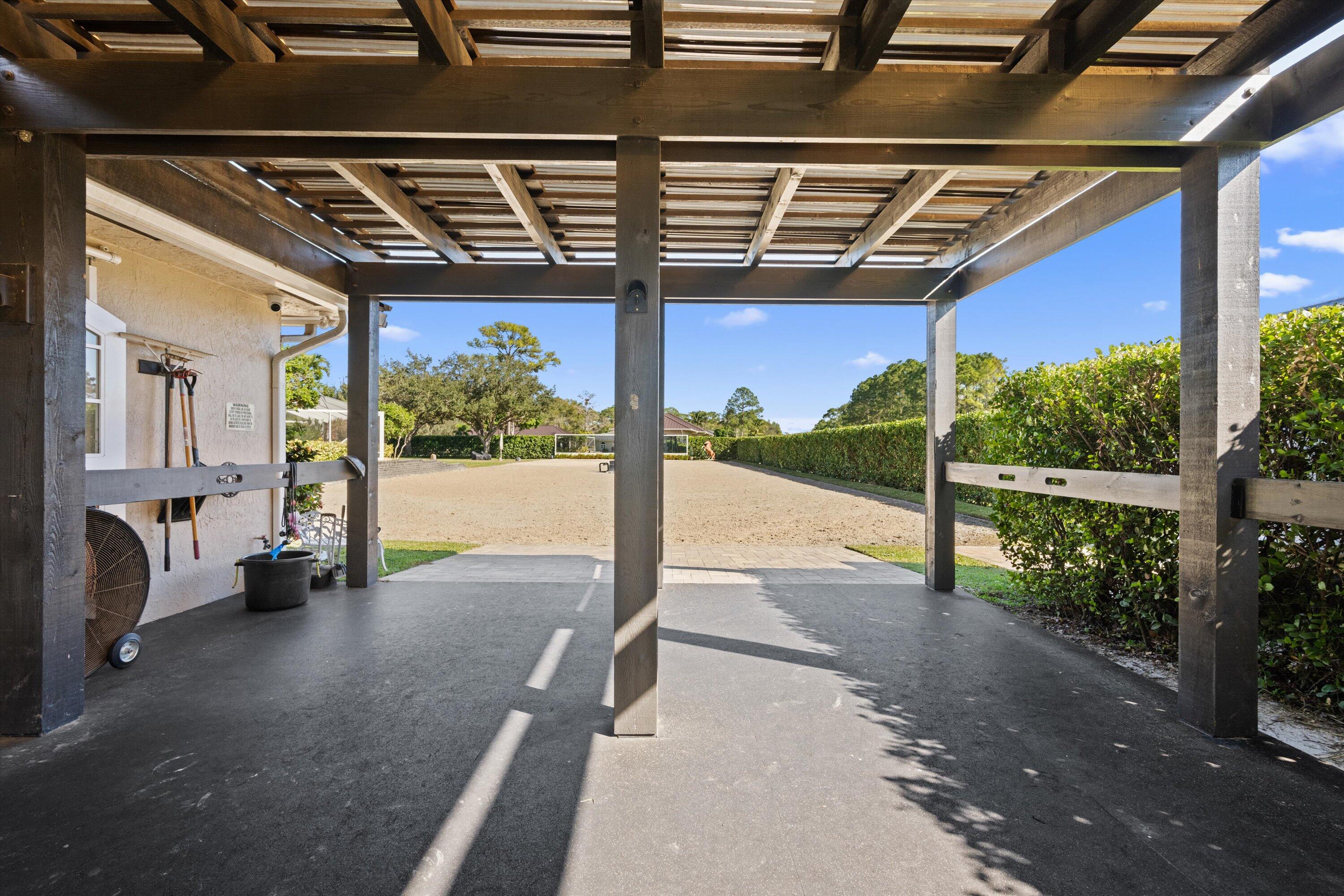 R11161146 Property Photo 21