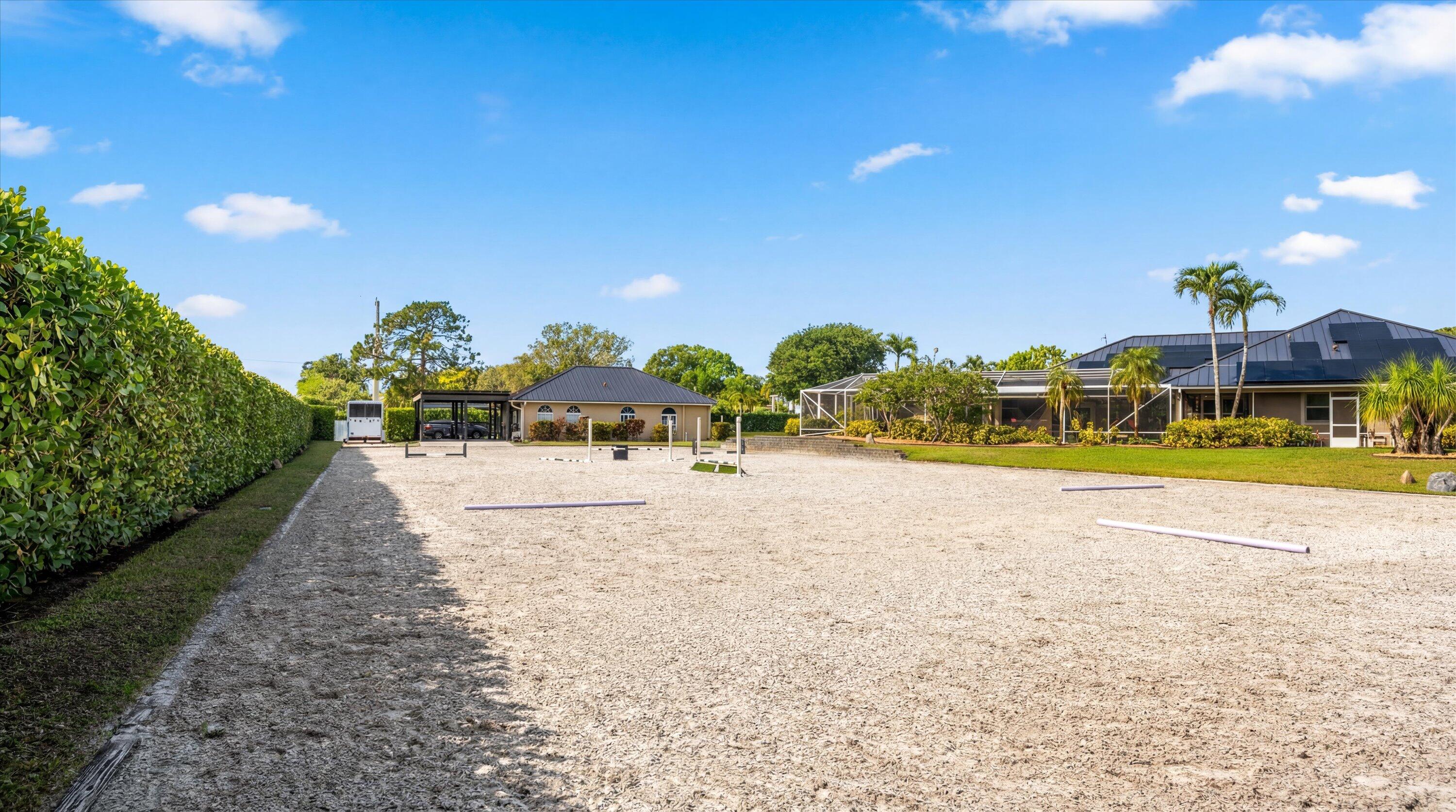 R11161146 Property Photo 22