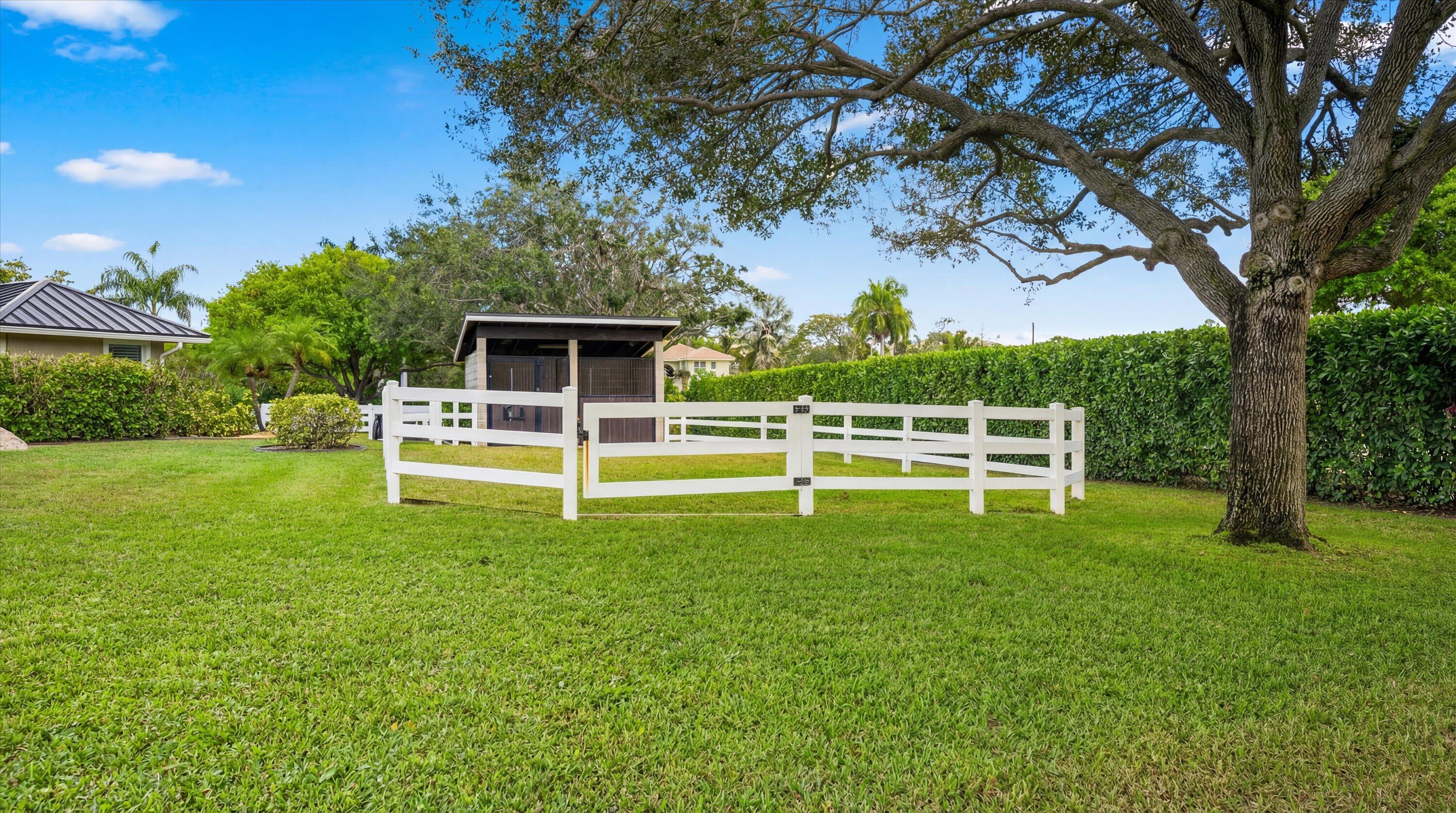 R11161146 Property Photo 27
