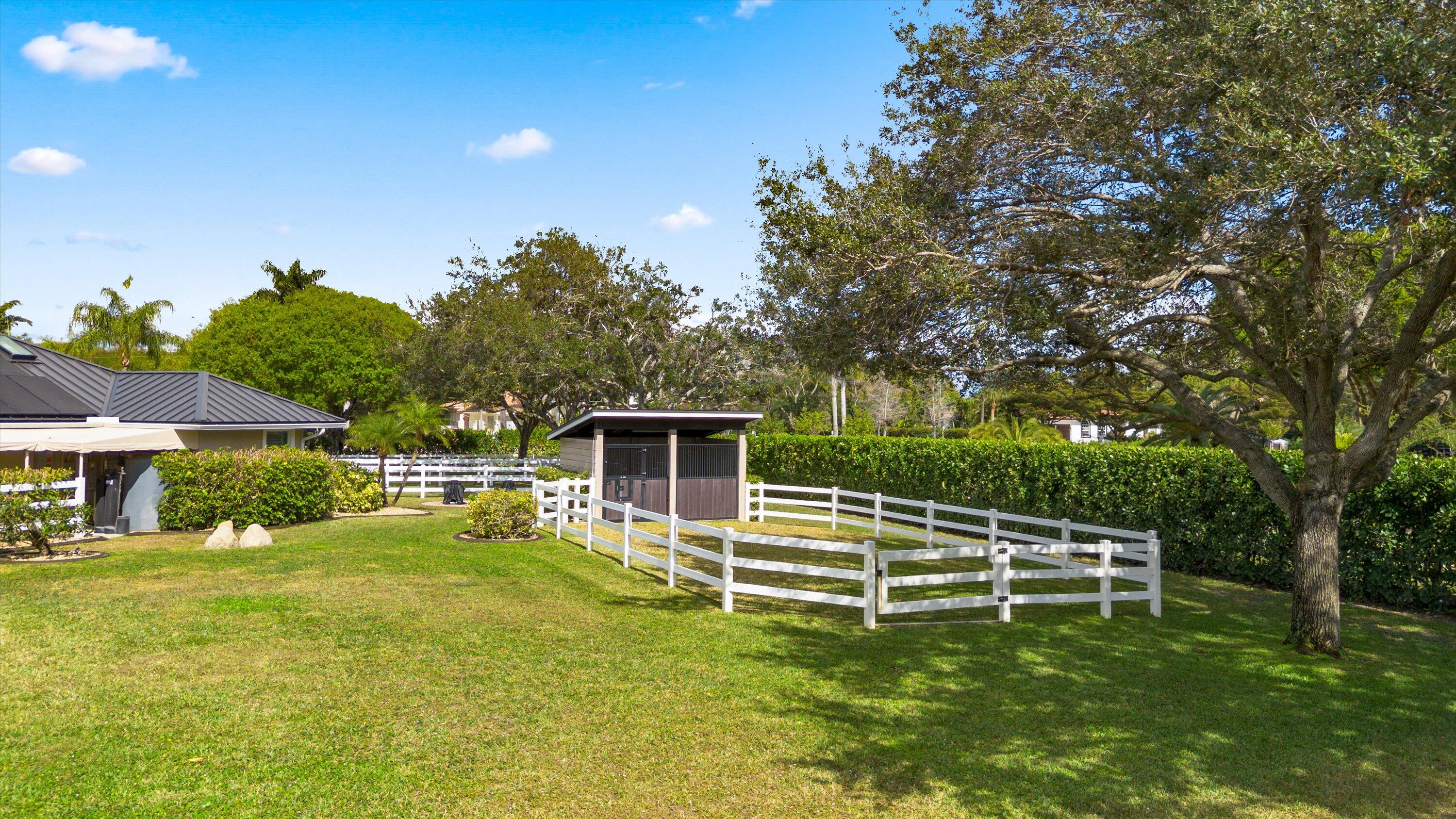 R11161146 Property Photo 31