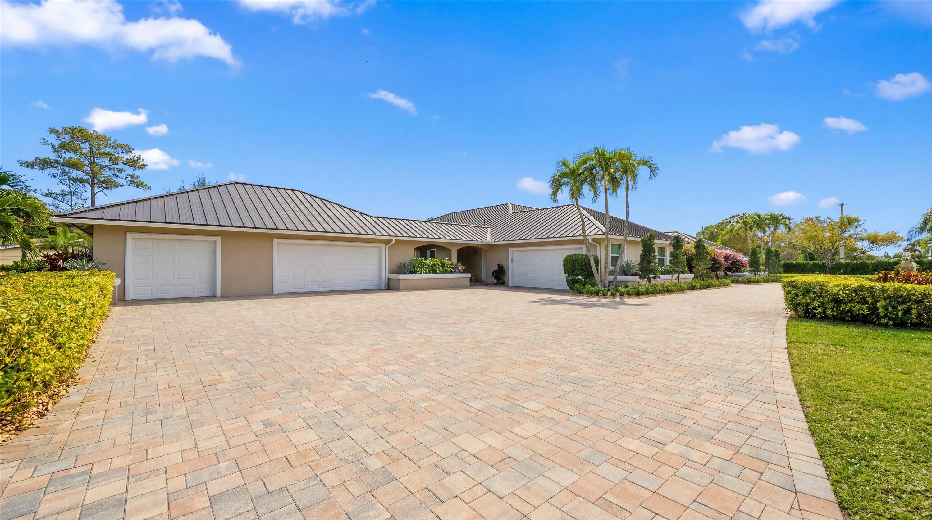 R11161146 Property Photo 32