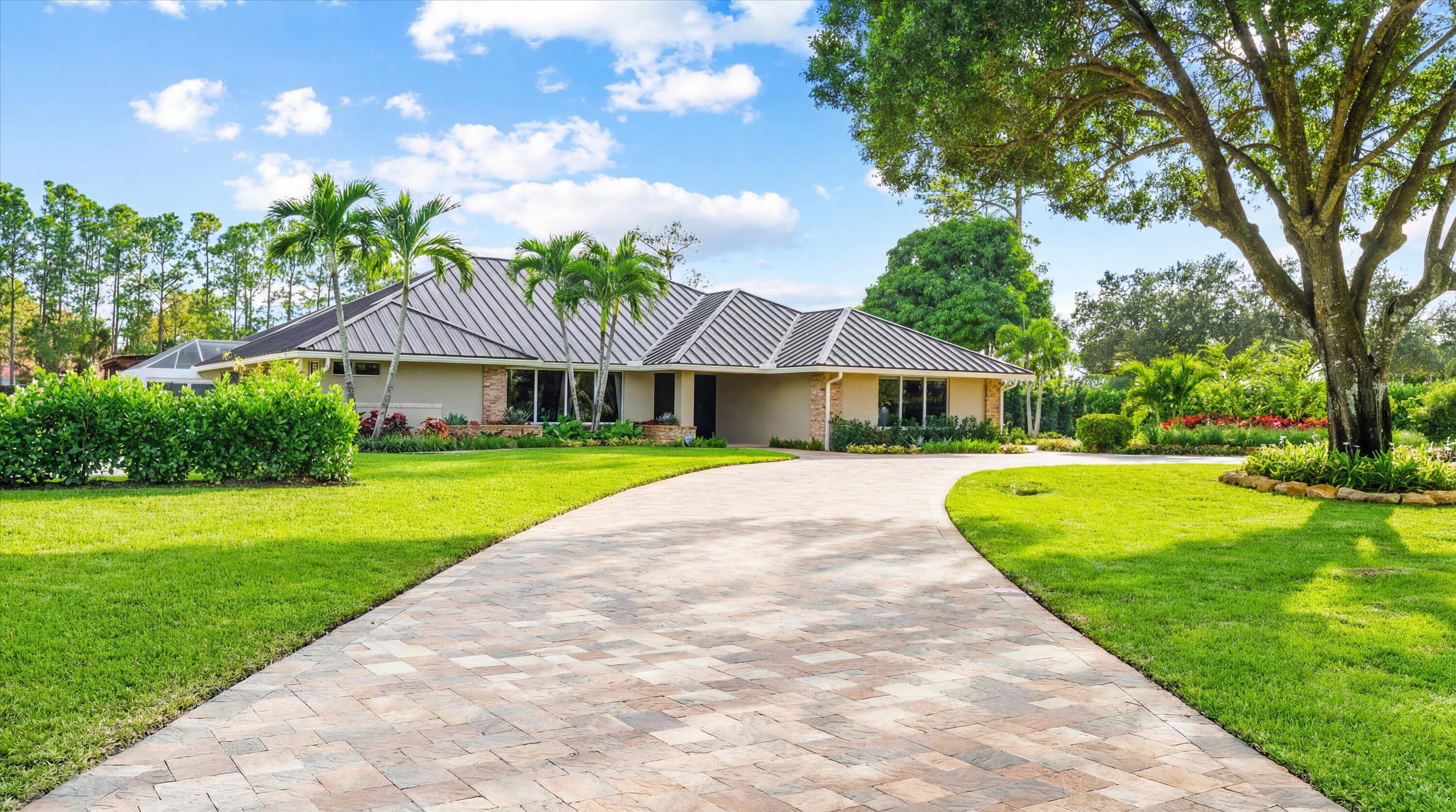 R11161146 Property Photo 56