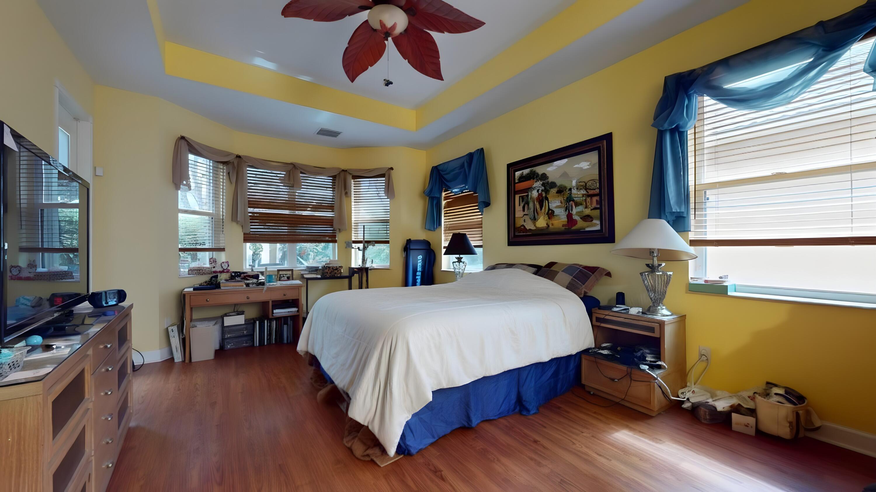 10072 Armani Drive Property Photo 5