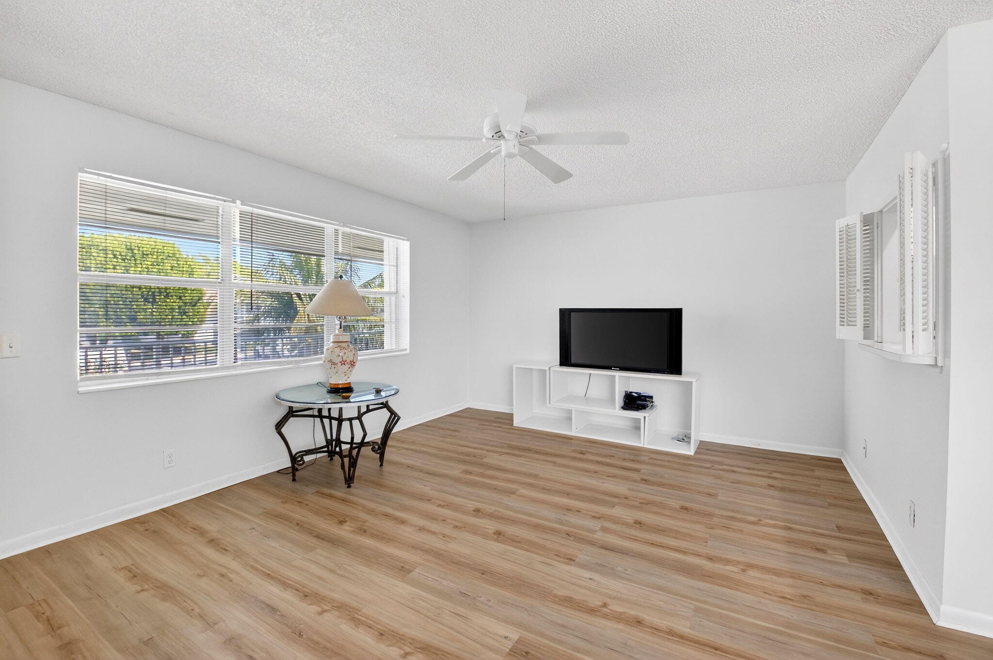 480 Horizon W 205 Property Photo 17