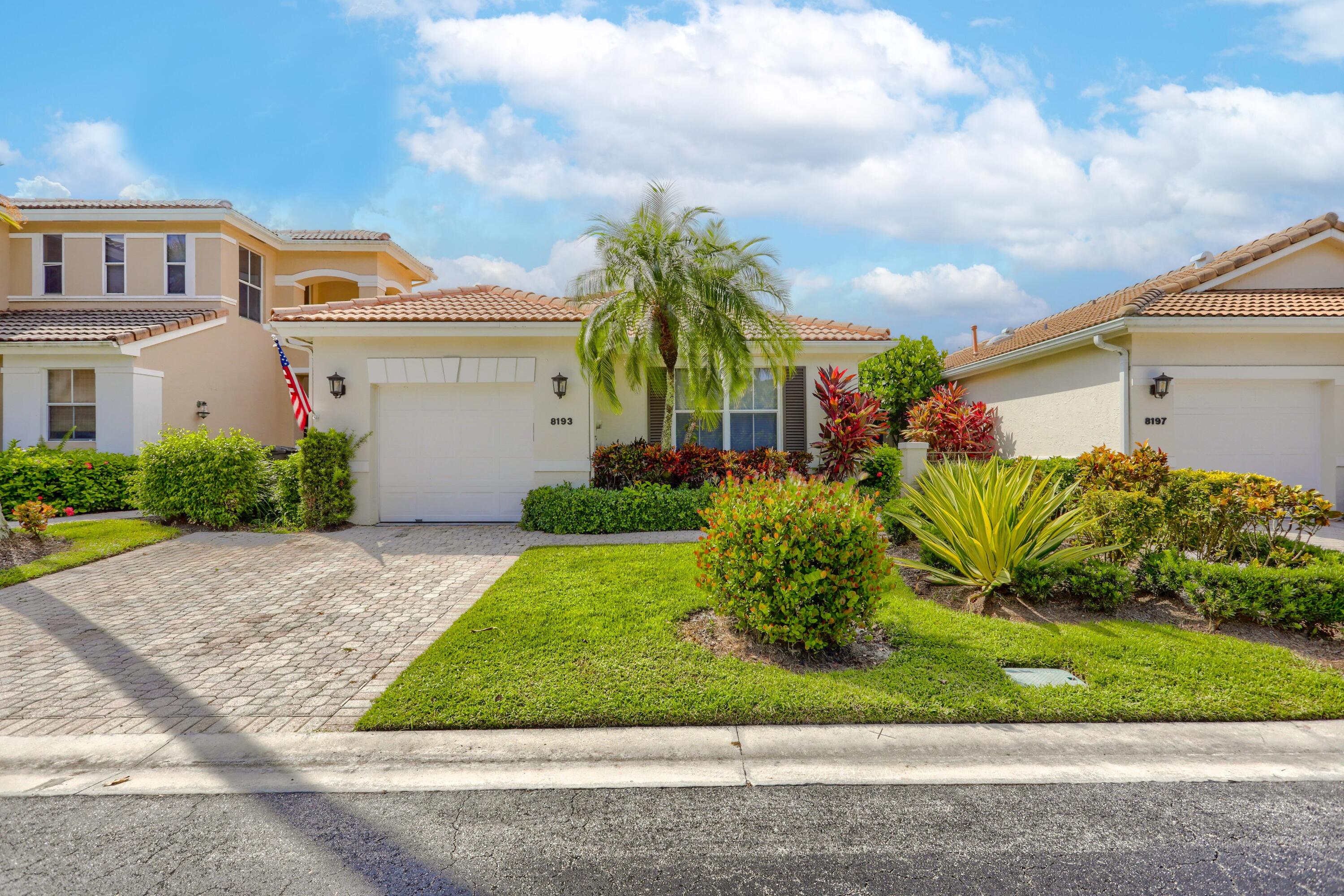 8193 Sandpiper Way Property Photo 3
