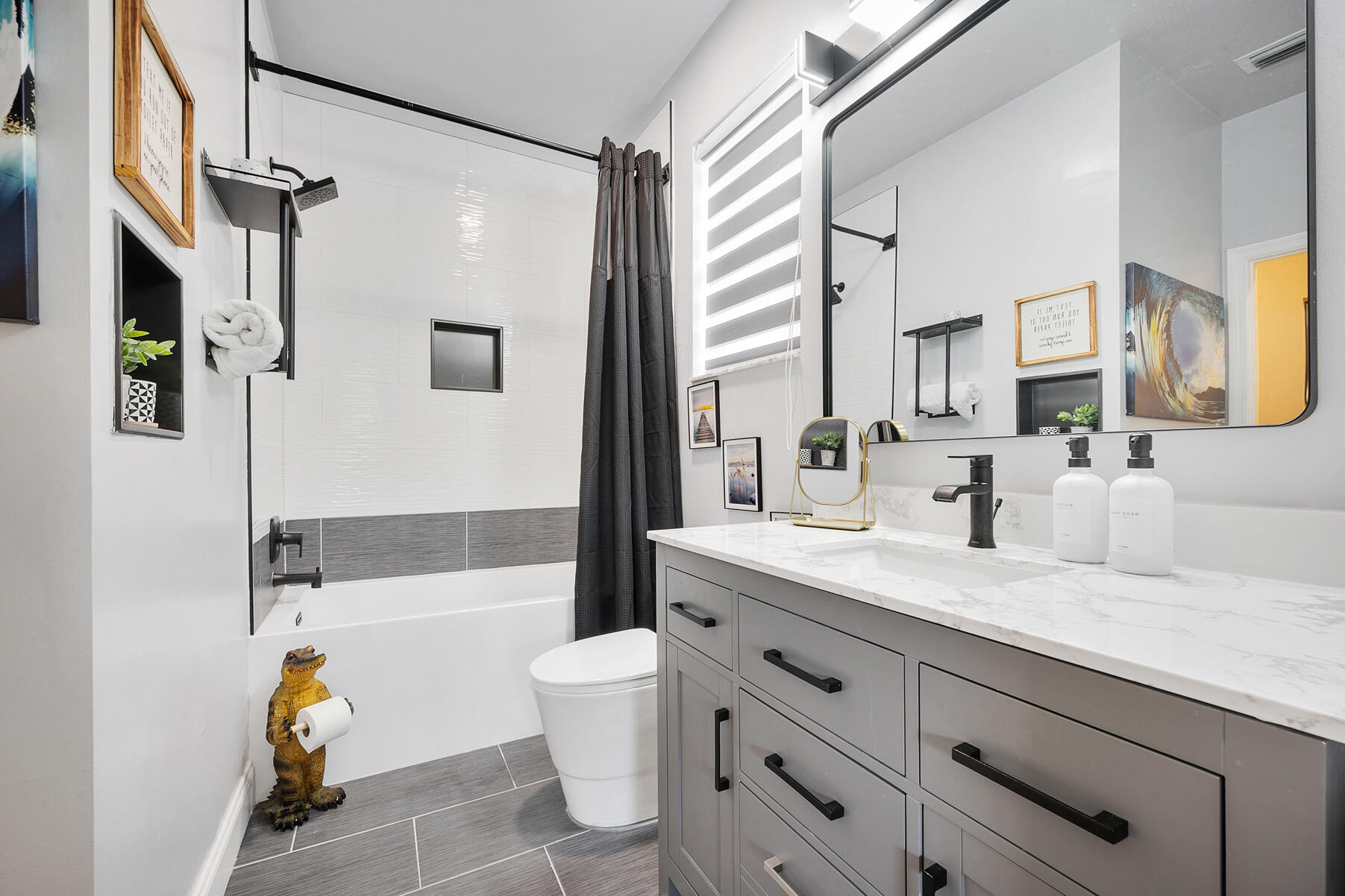 8193 Sandpiper Way Property Photo 14