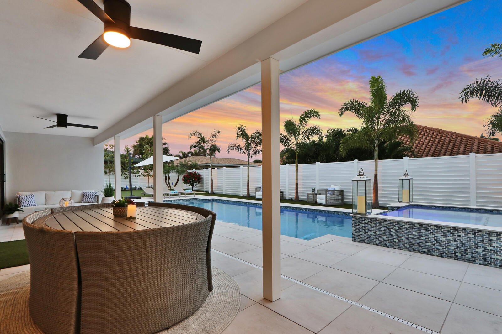 441 S Lyra Circle Property Photo 3