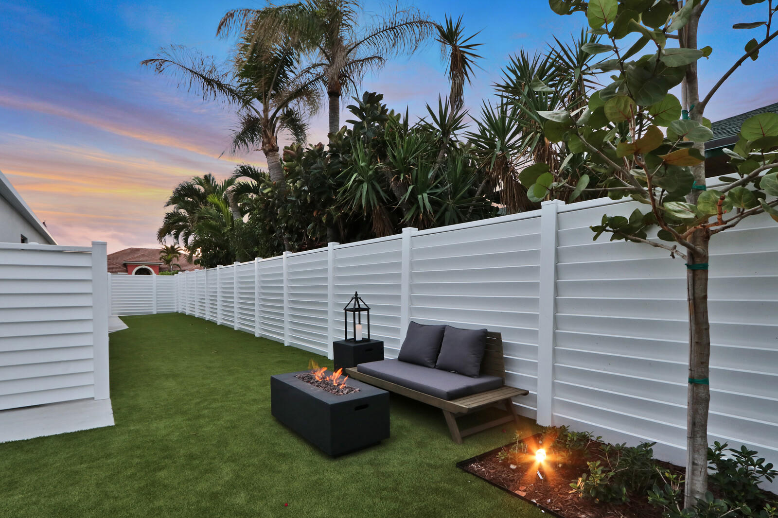 441 S Lyra Circle Property Photo 4