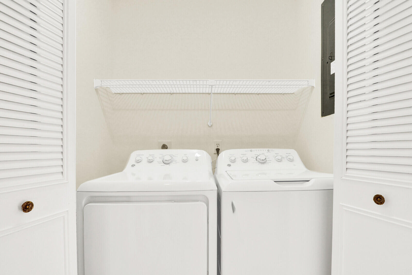 8074 Se River Lane Property Photo 32