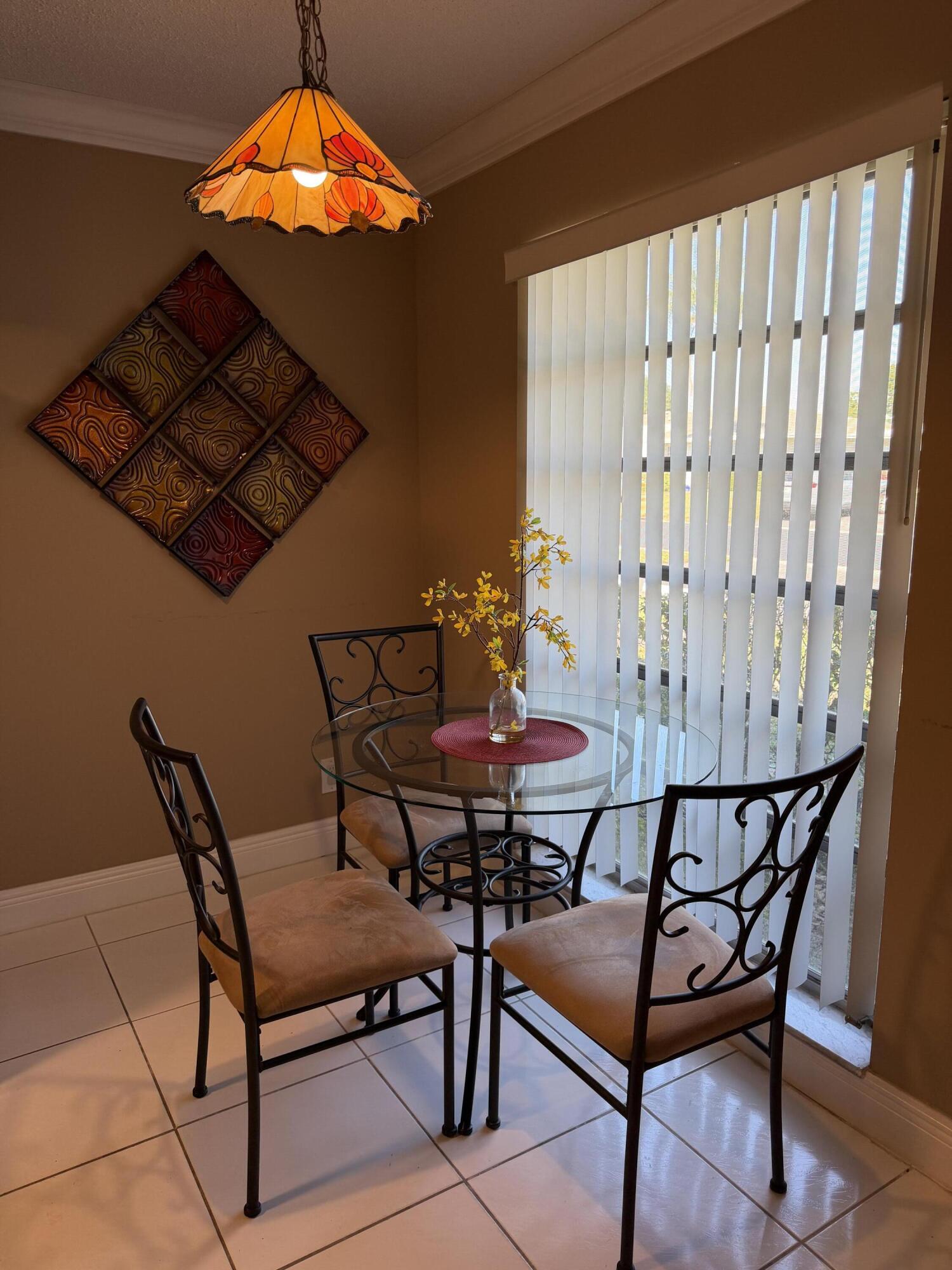 8786 Belle Aire Drive Property Photo 2