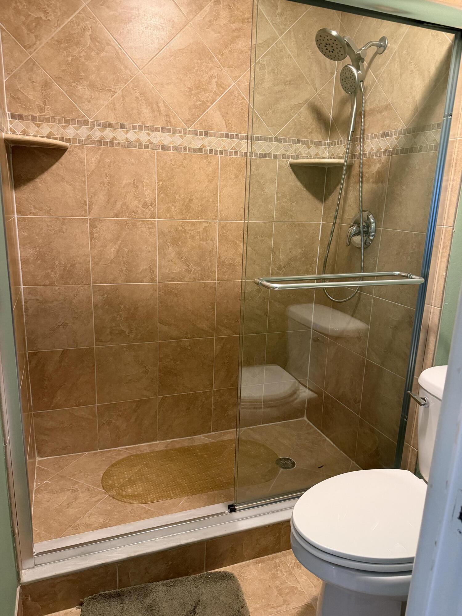 8786 Belle Aire Drive Property Photo 9