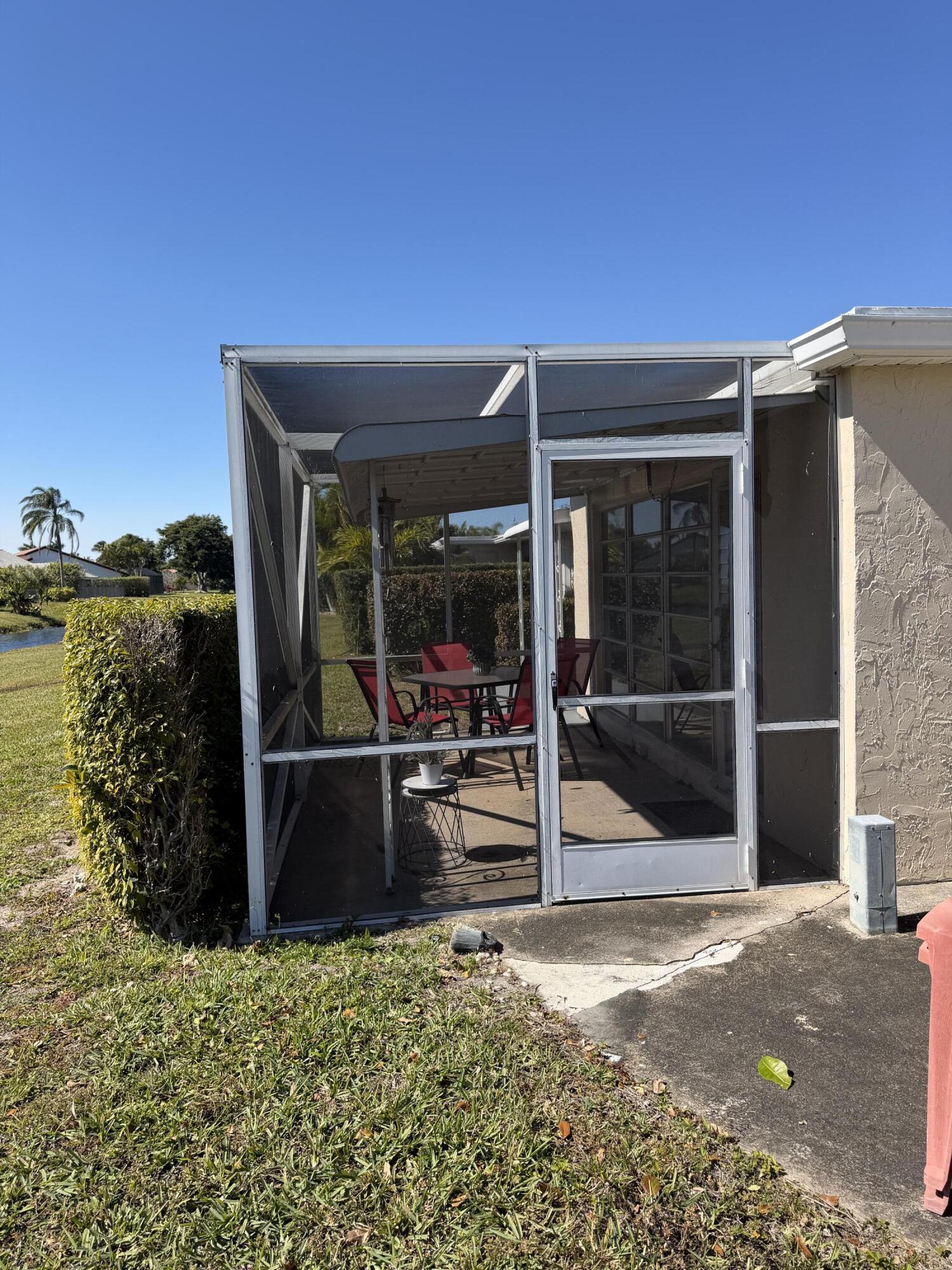 8786 Belle Aire Drive Property Photo 14