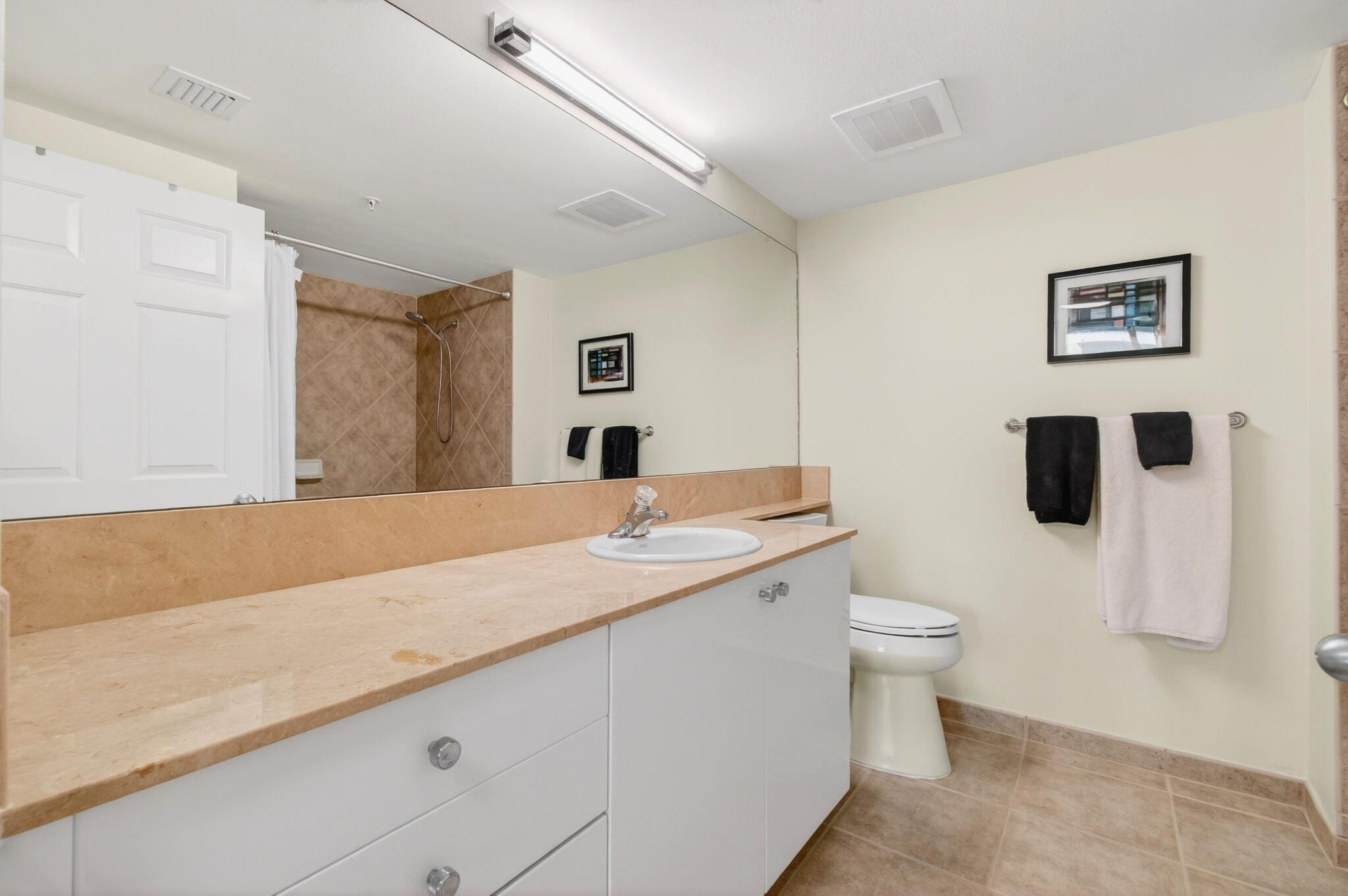 625 Casa Loma Boulevard 403 Property Photo 53
