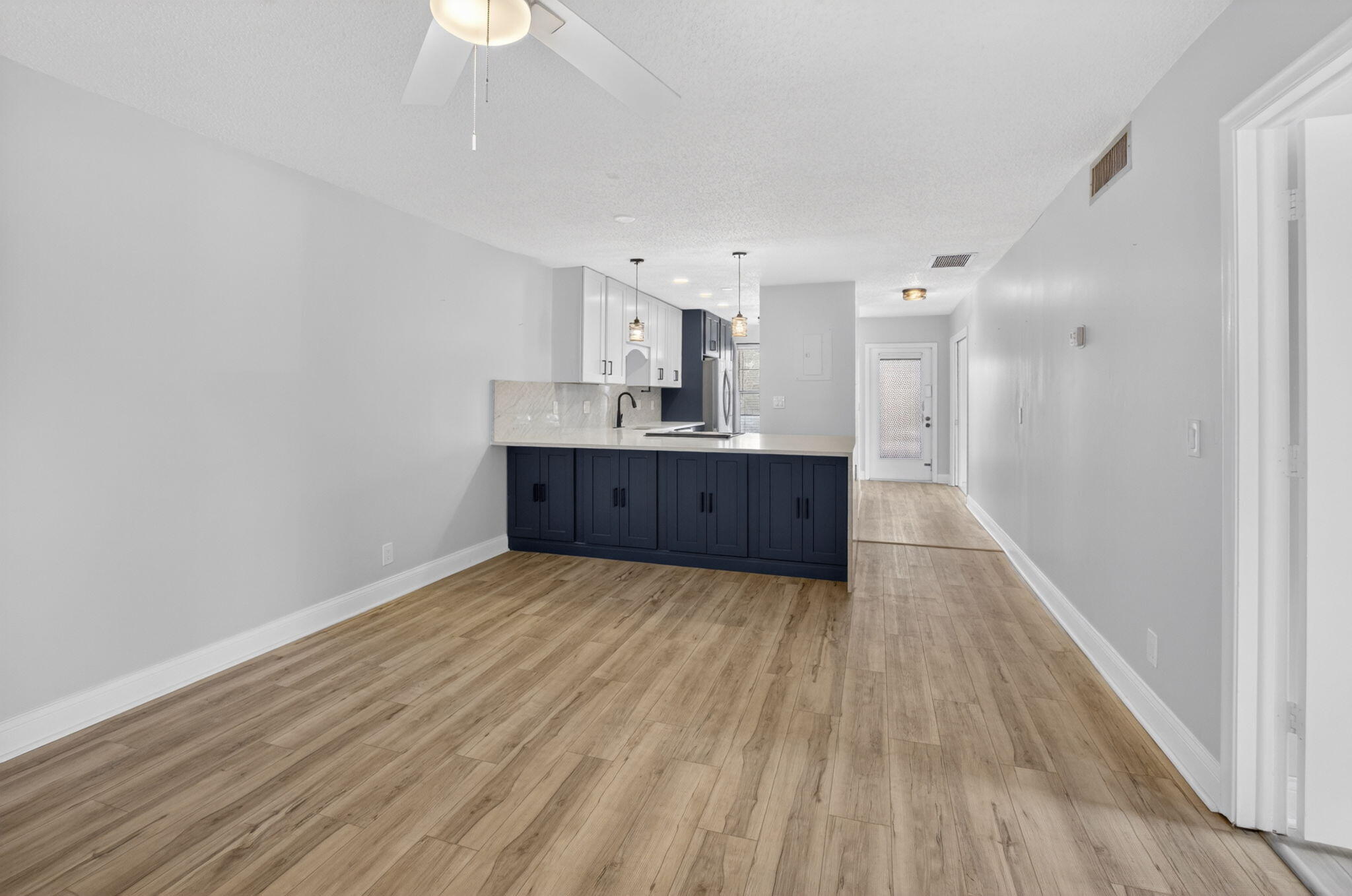 2401 Del Aire Boulevard 101 Property Photo 23