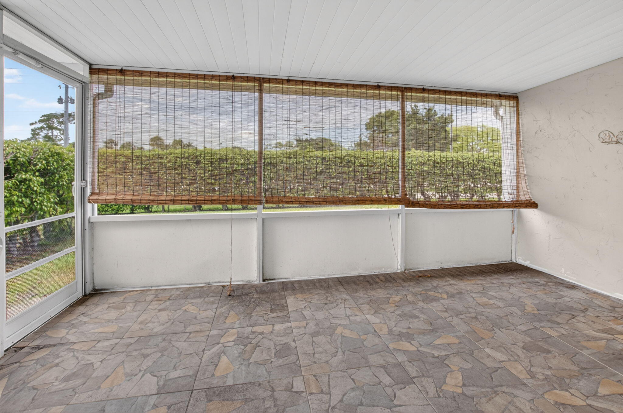 2401 Del Aire Boulevard 101 Property Photo 38