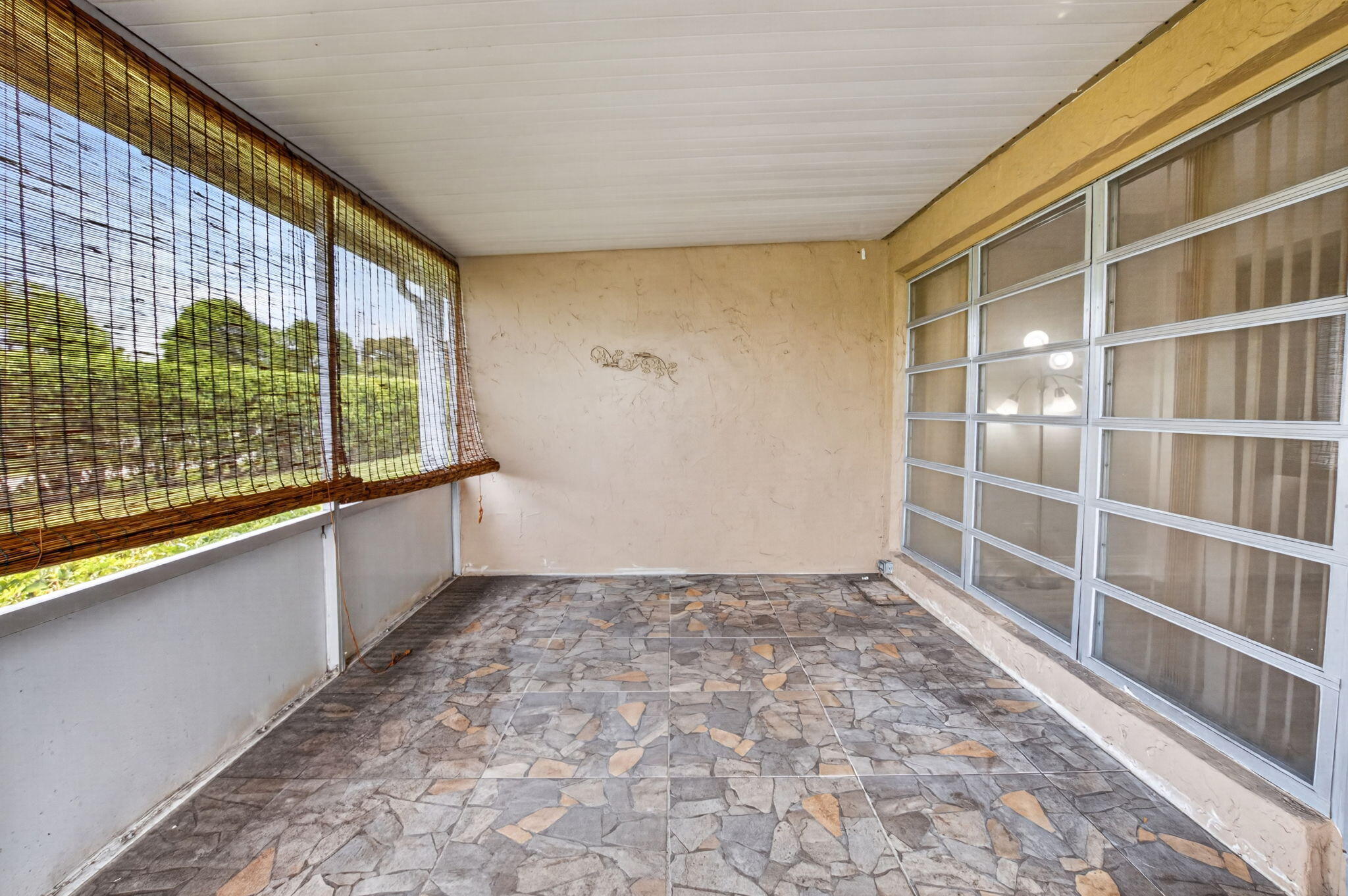 2401 Del Aire Boulevard 101 Property Photo 39