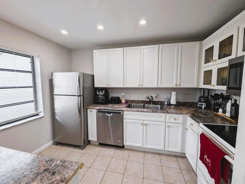 21362 Juego Circle 33f Property Photo 6