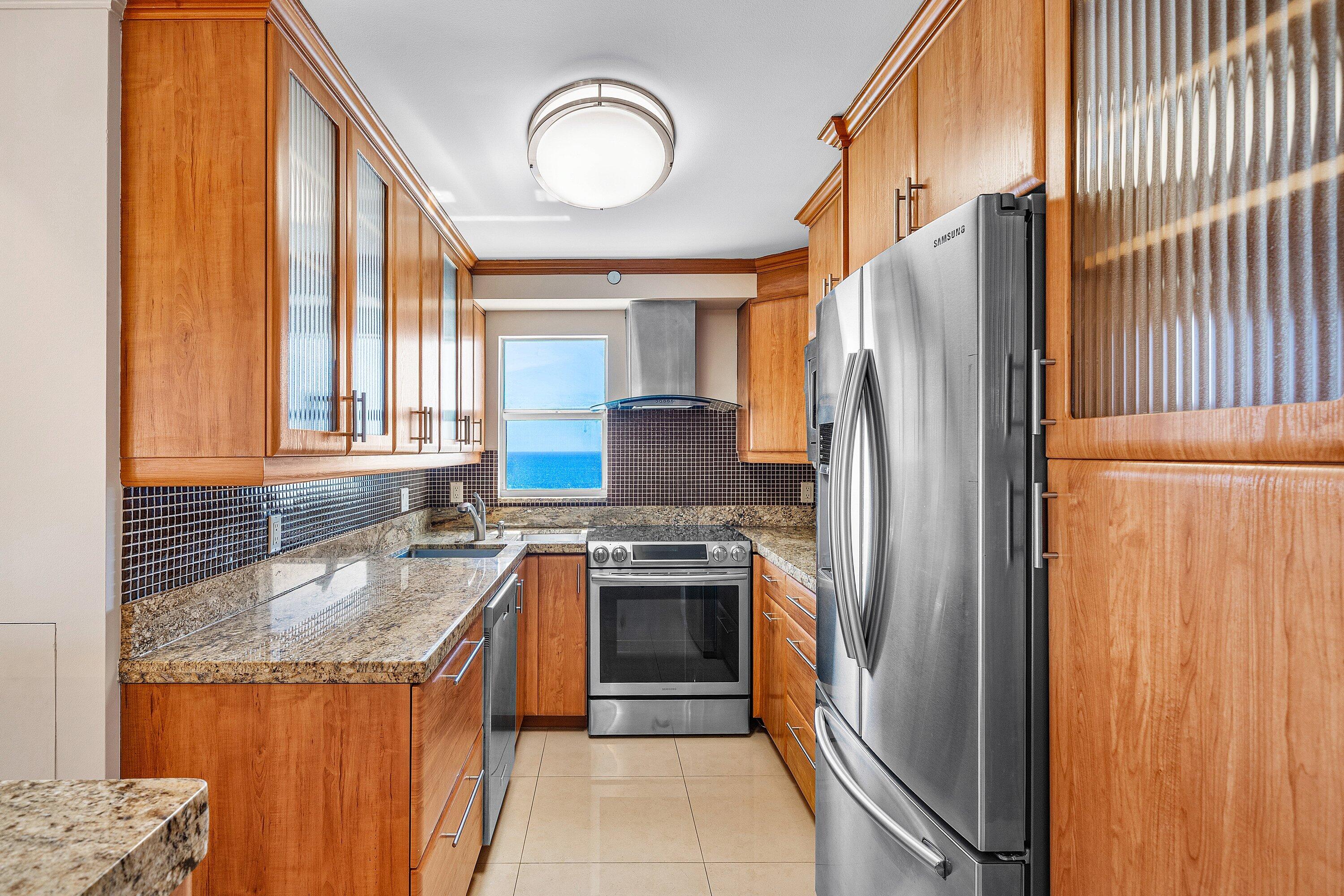 4505 S Ocean Boulevard 1008 Property Photo 29