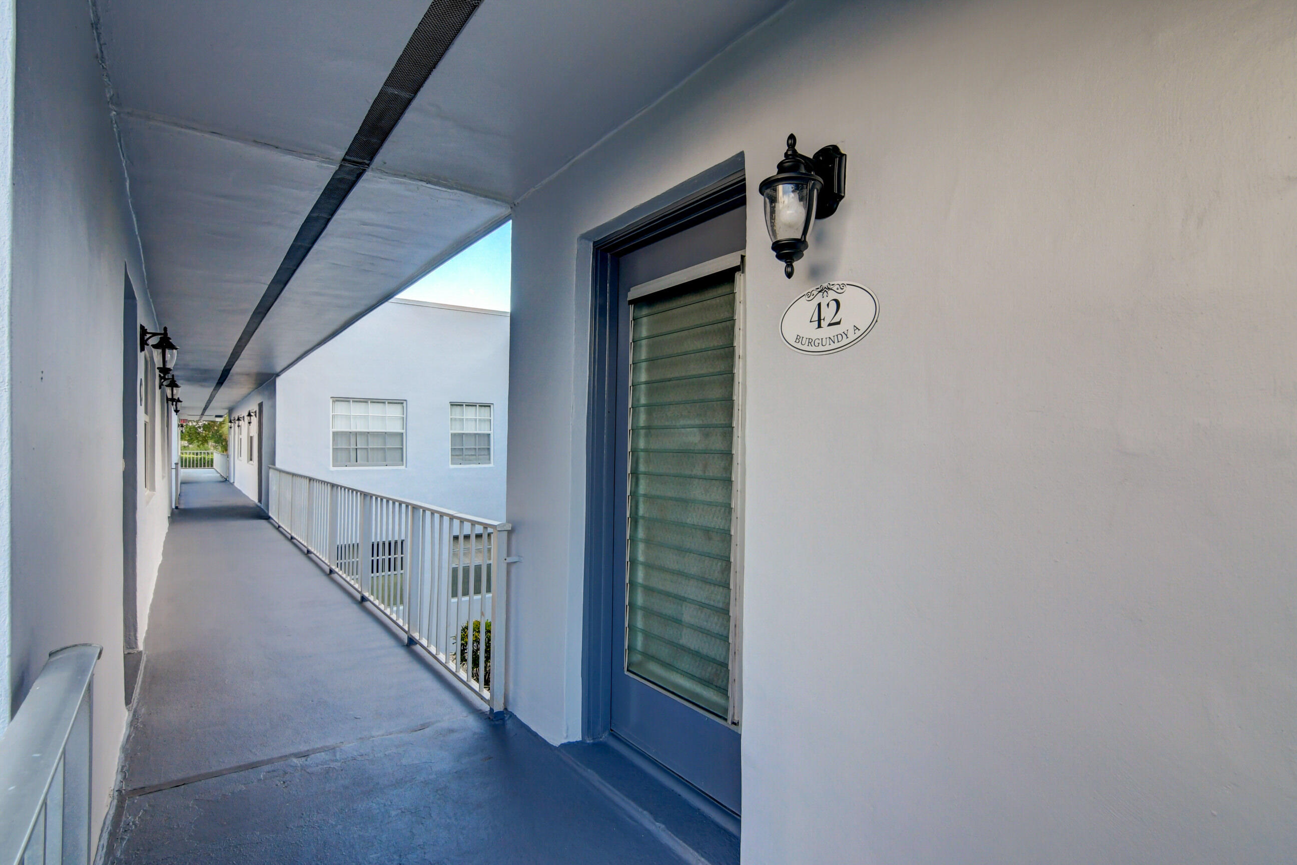 42 Burgundy A Property Photo 2