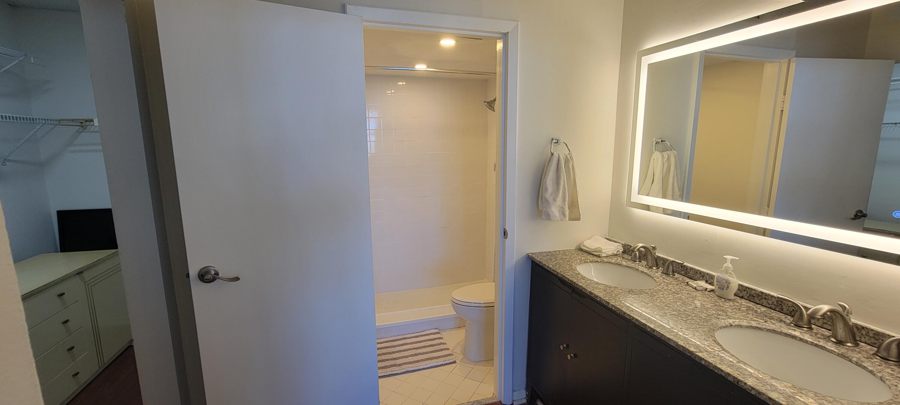 5440 N Ocean Drive 1204 Property Photo 12