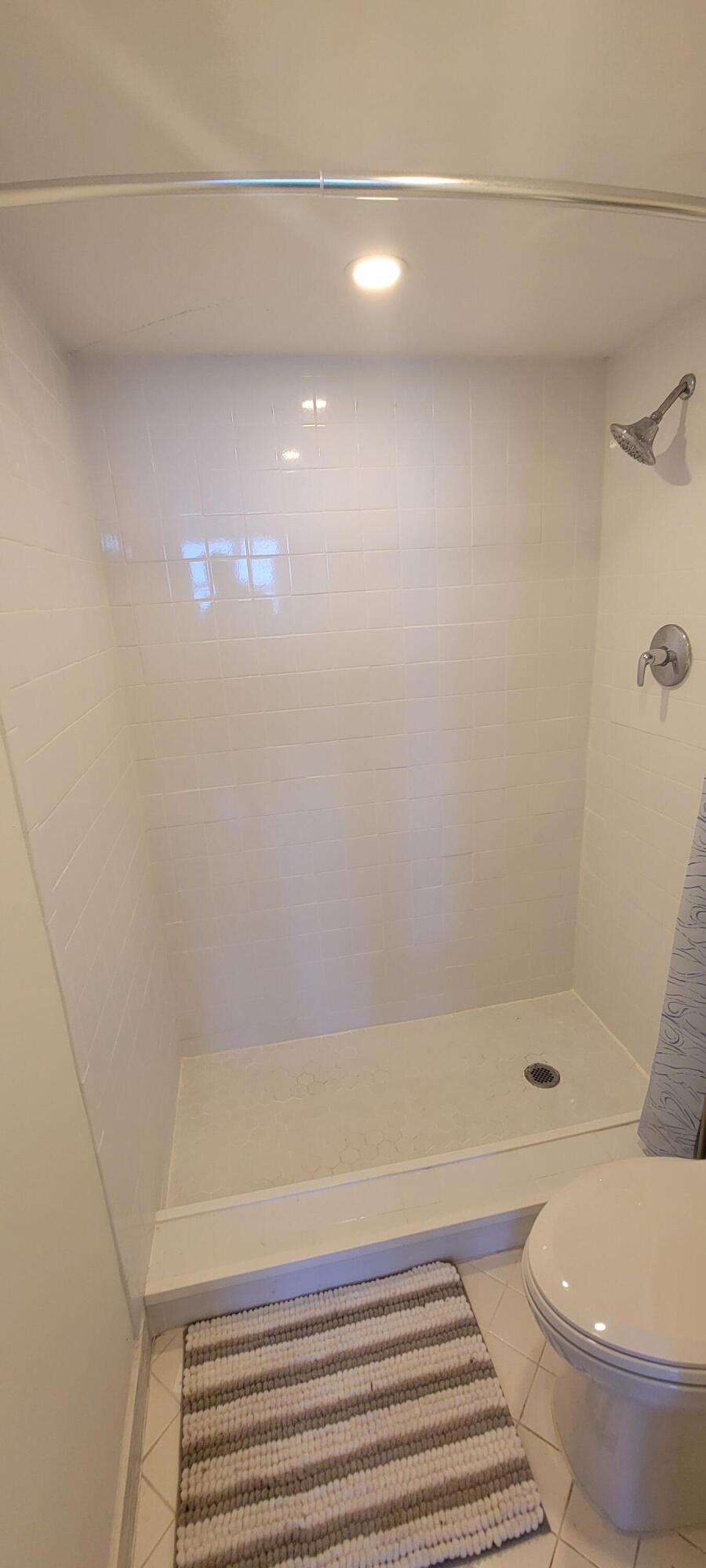 5440 N Ocean Drive 1204 Property Photo 13
