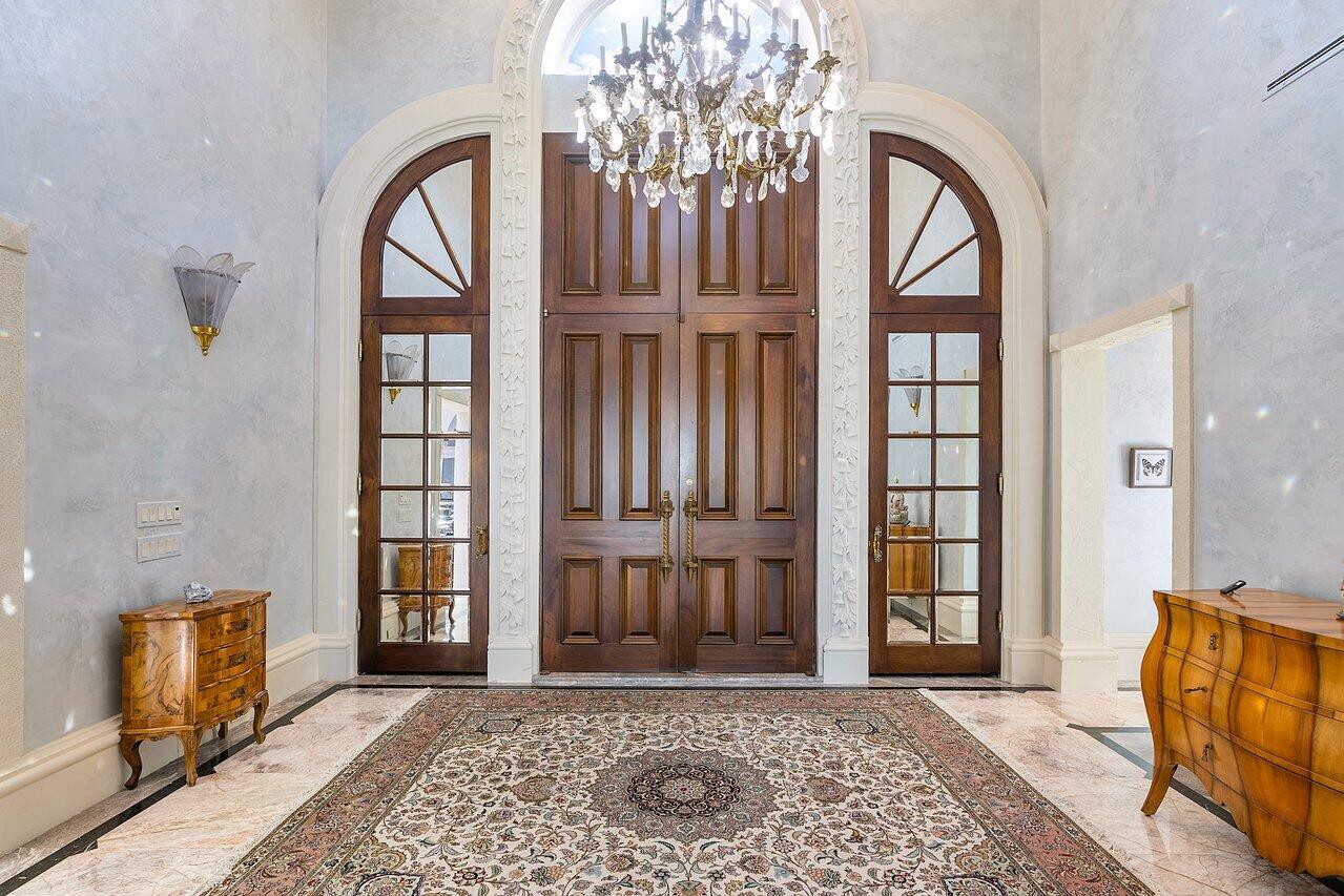 1880 S Ocean Boulevard Property Photo 4