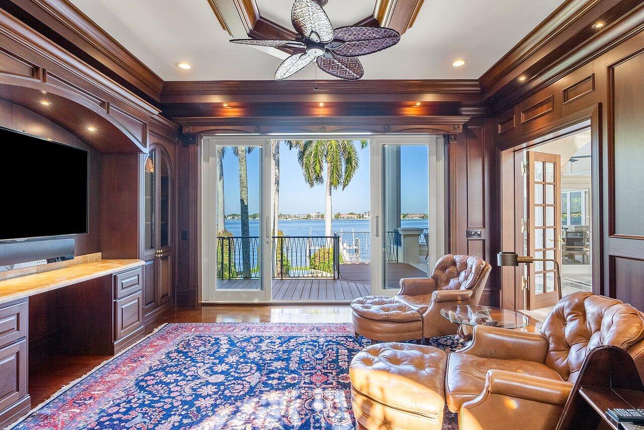 1880 S Ocean Boulevard Property Photo 6
