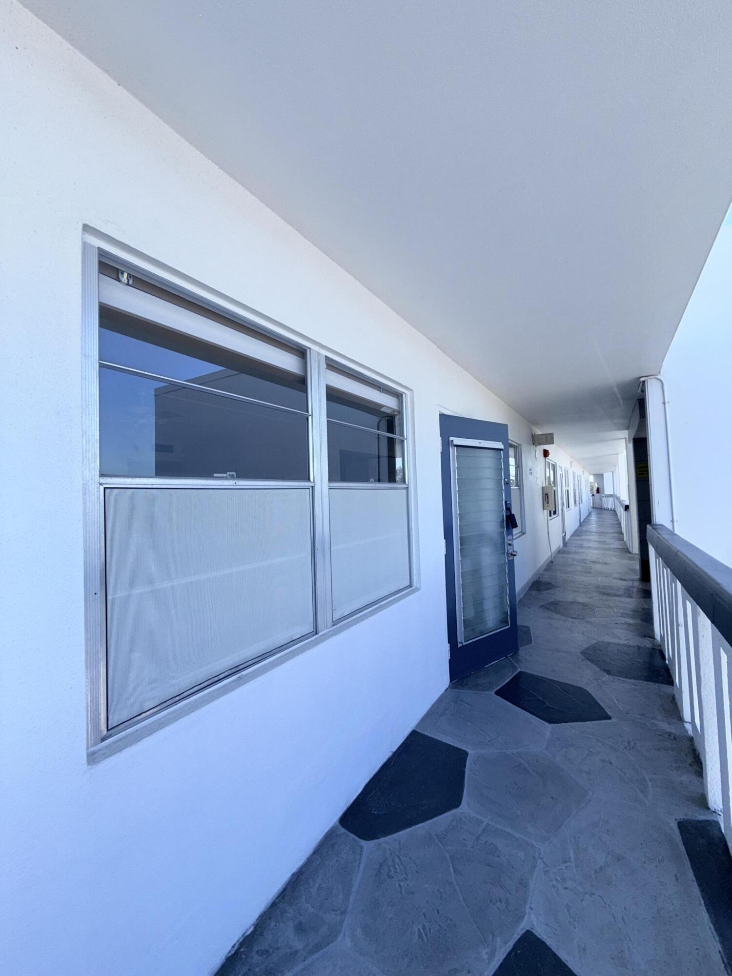 4108 Oakridge V 4108 Property Photo 14