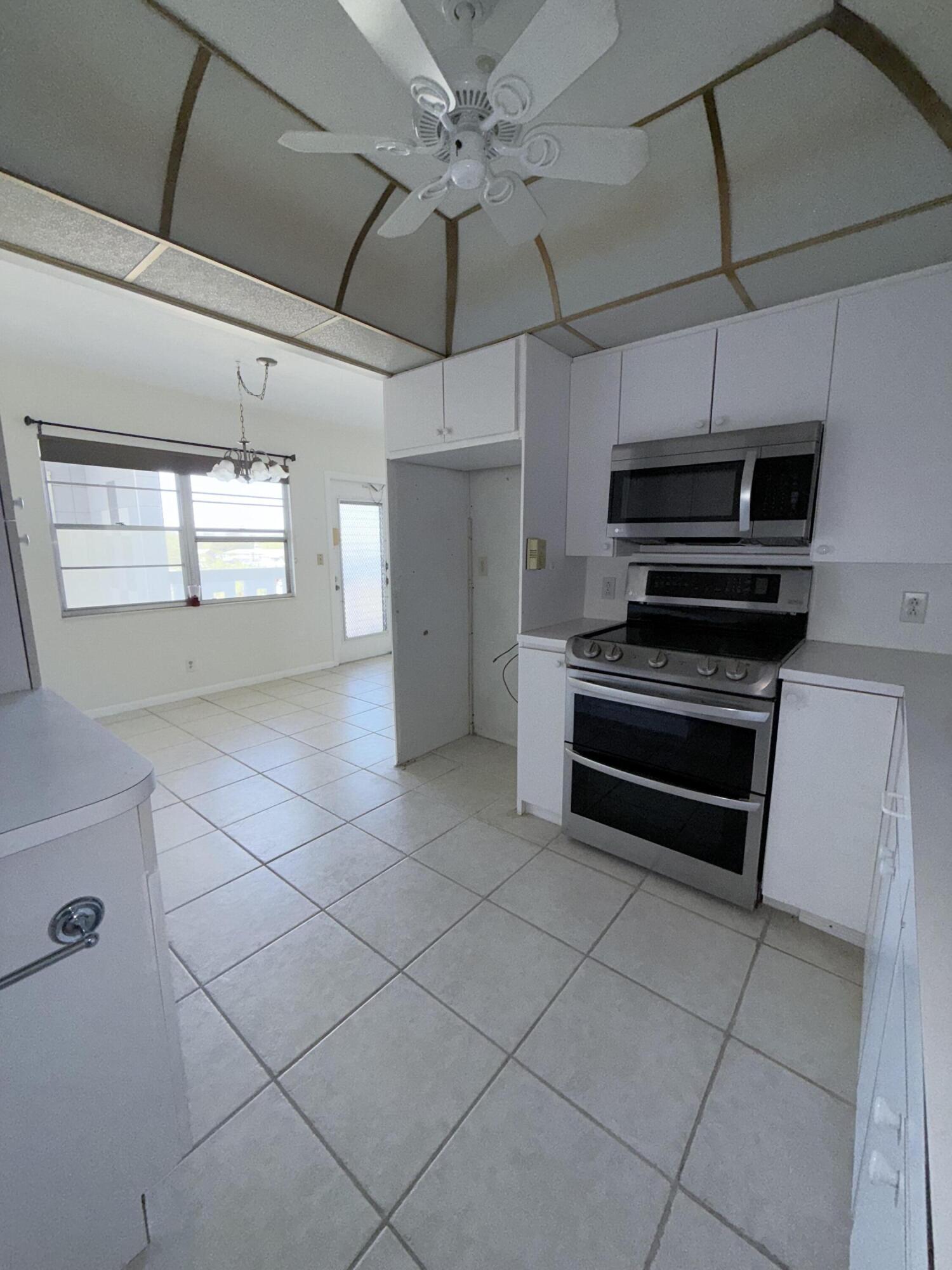 4108 Oakridge V 4108 Property Photo 19