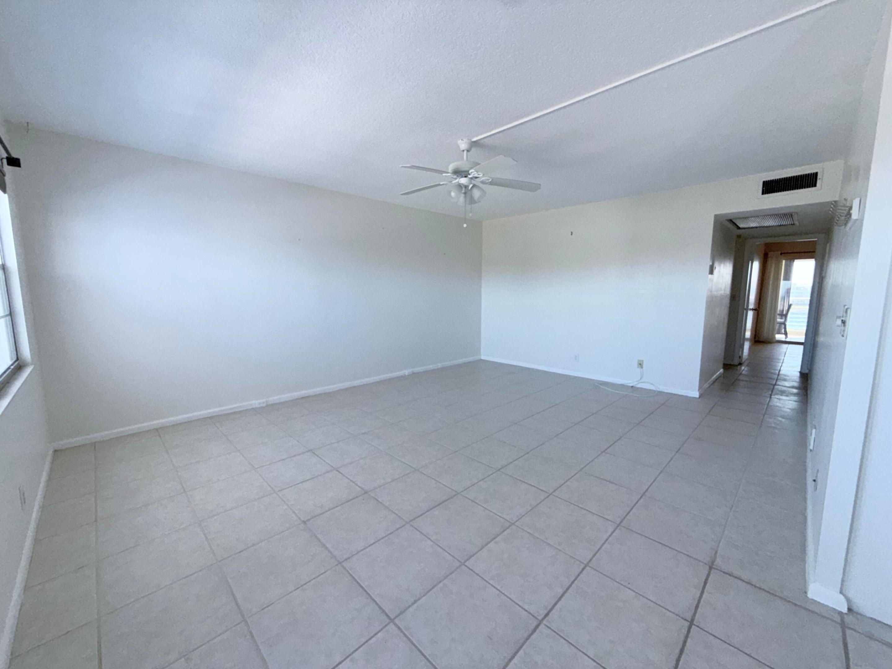 4108 Oakridge V 4108 Property Photo 35