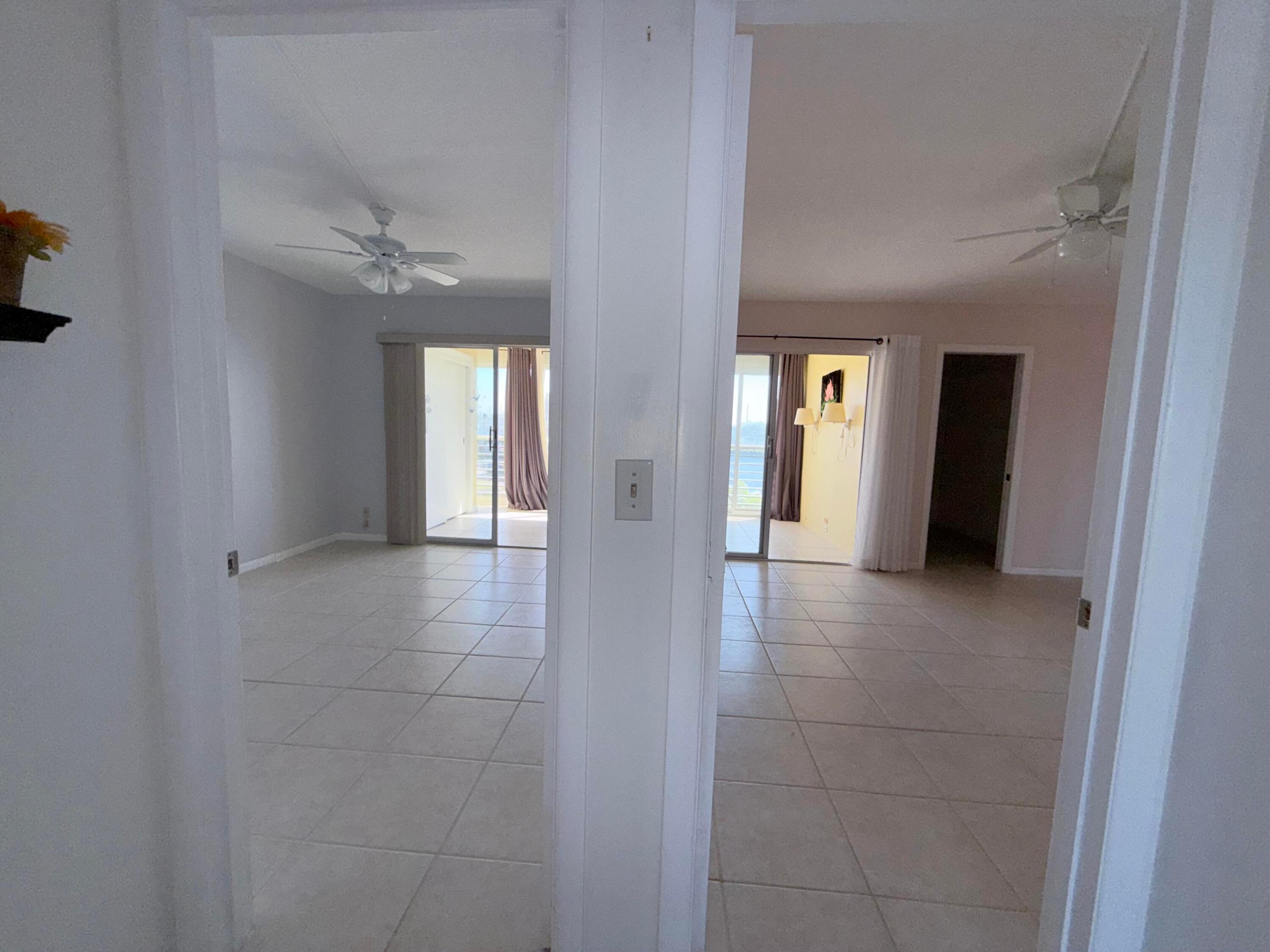 4108 Oakridge V 4108 Property Photo 38