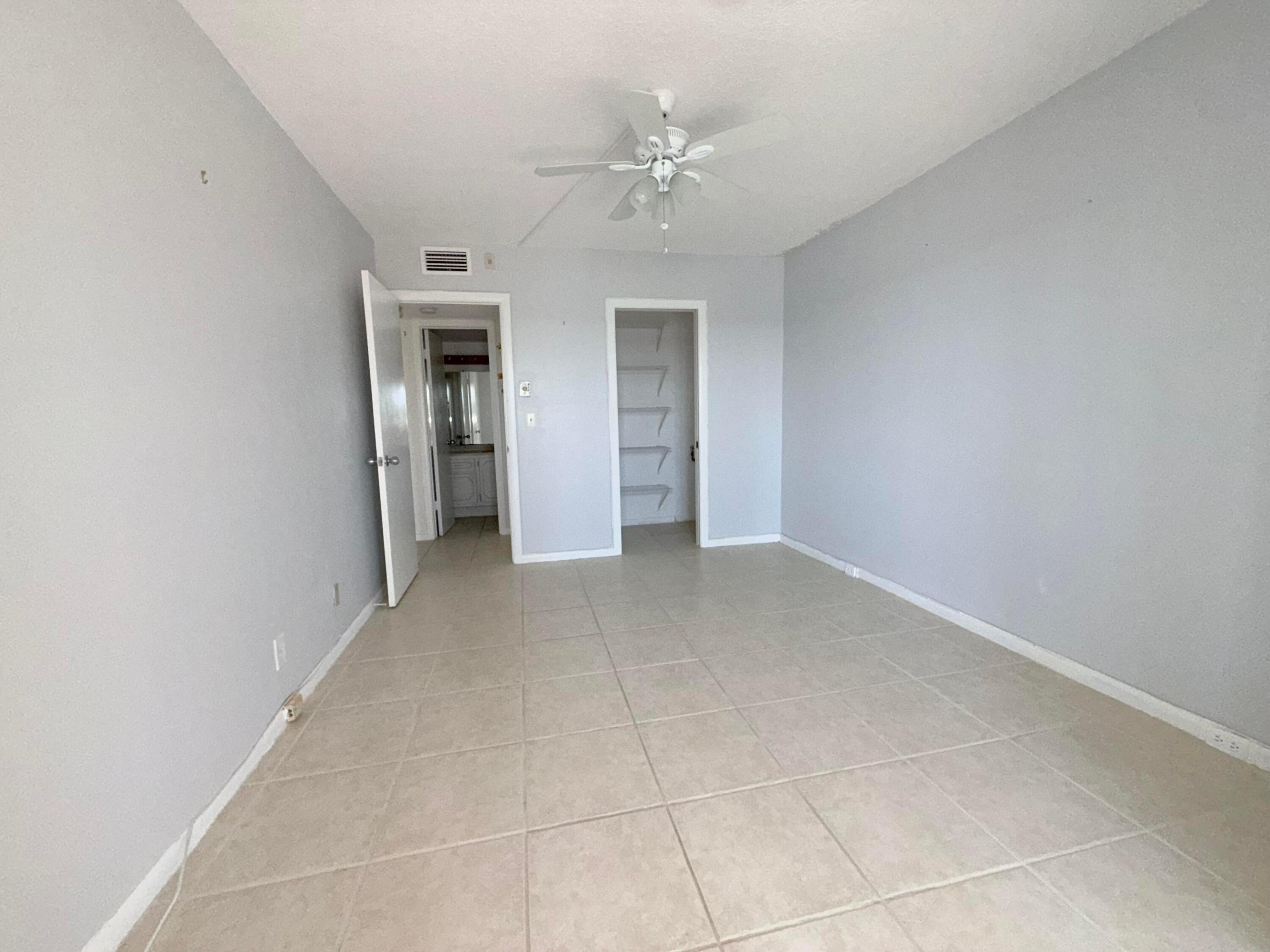 4108 Oakridge V 4108 Property Photo 50