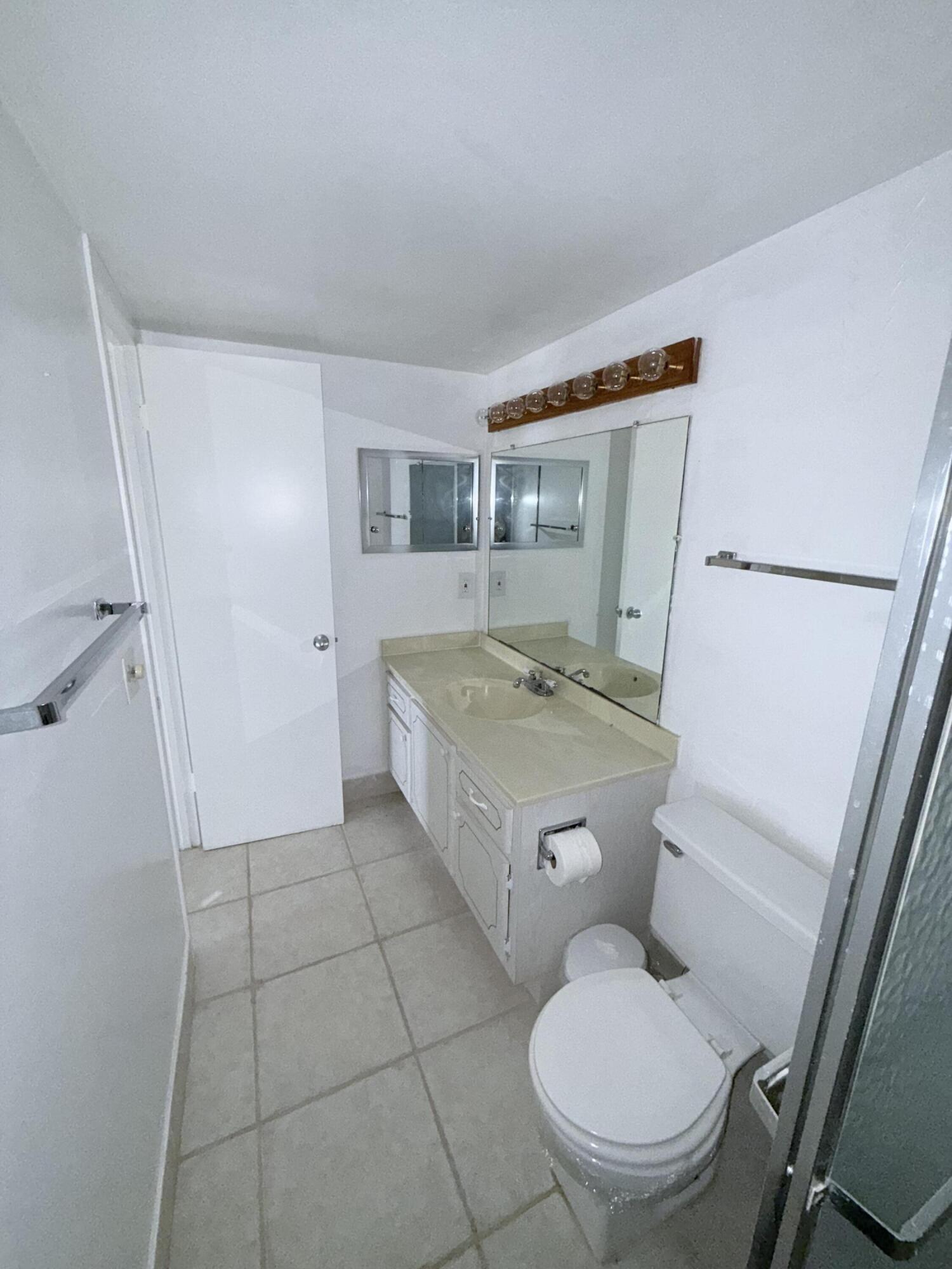 4108 Oakridge V 4108 Property Photo 53