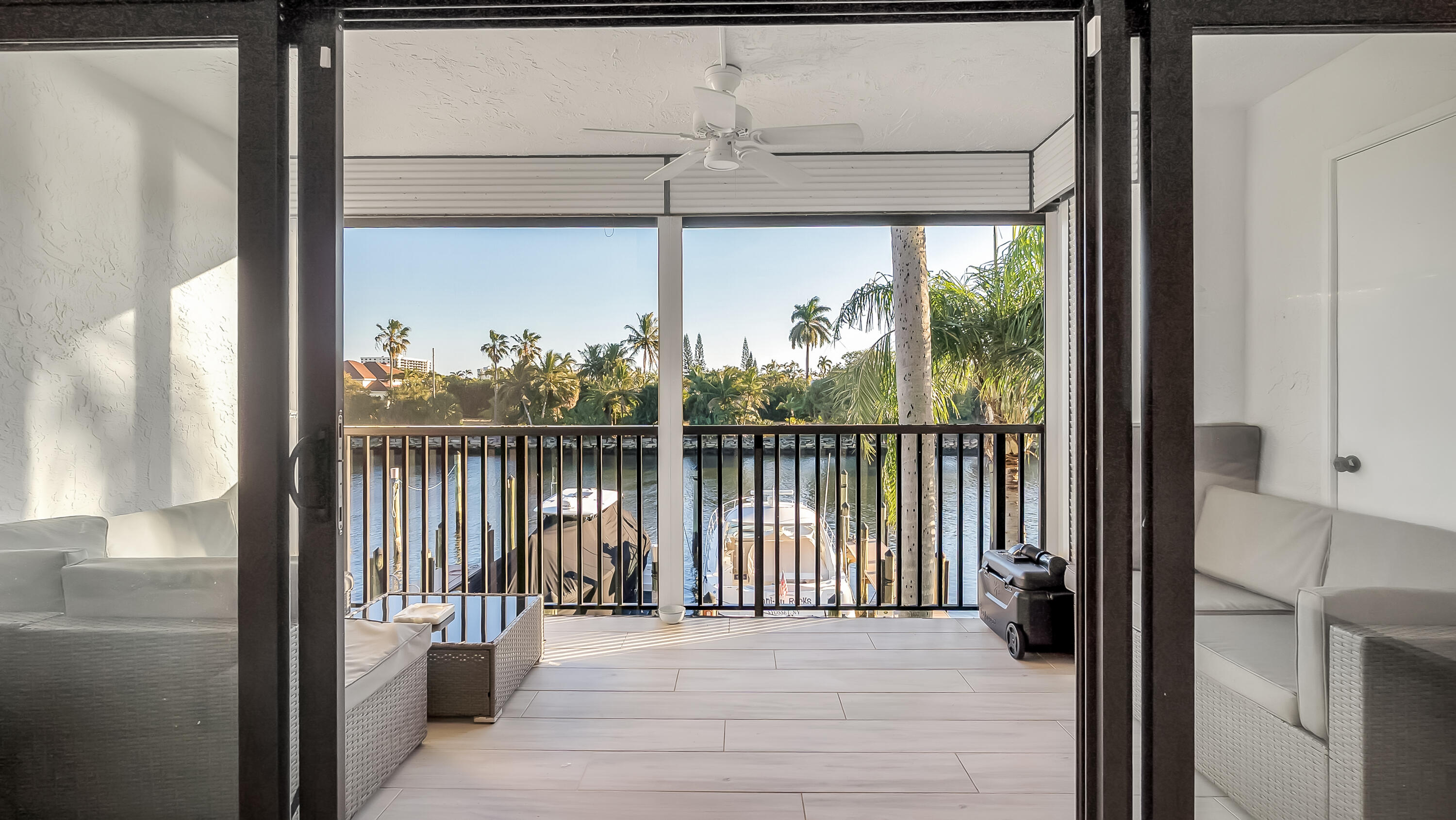 240 Captains Walk 5150 Property Photo 15