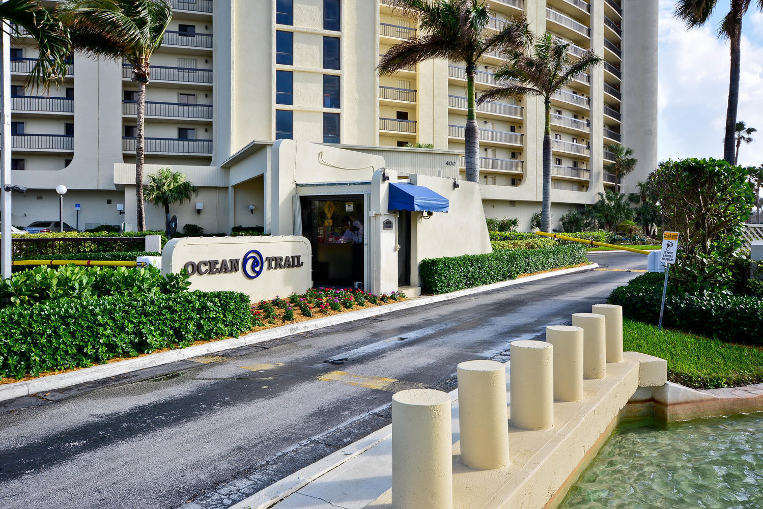 100 Ocean Trail Way 204 Property Photo 1