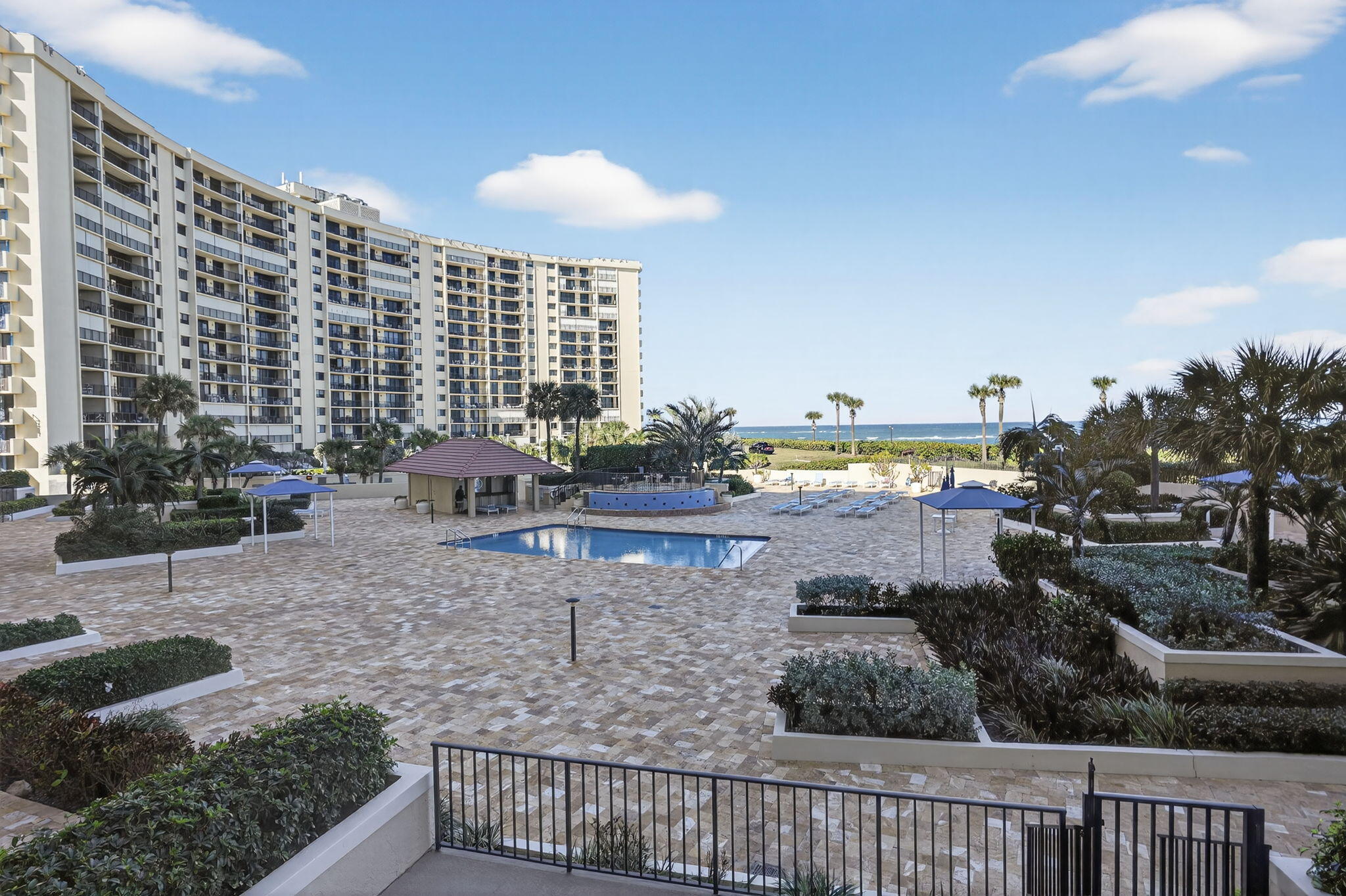 100 Ocean Trail Way 204 Property Photo 4
