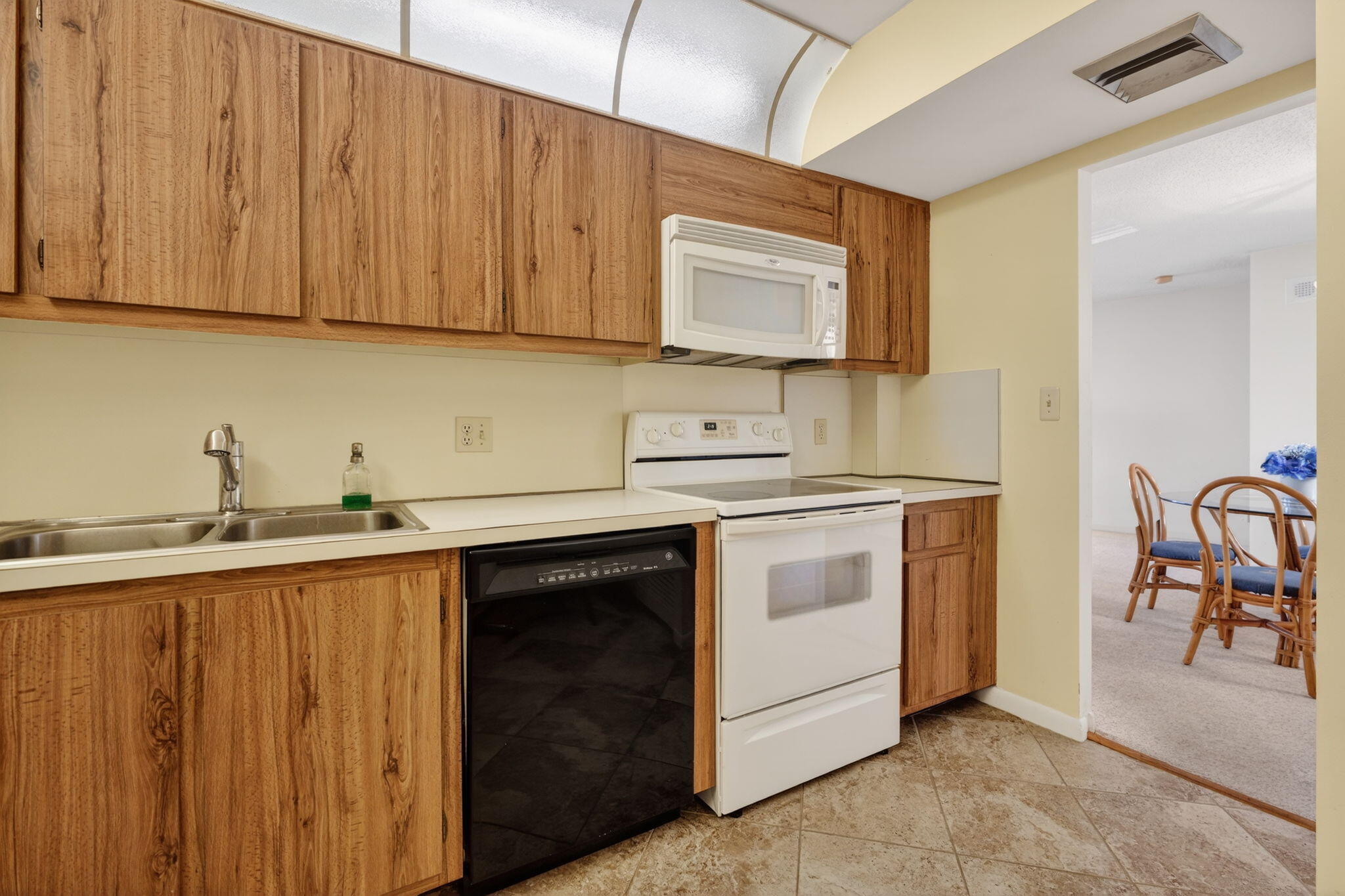100 Ocean Trail Way 204 Property Photo 17