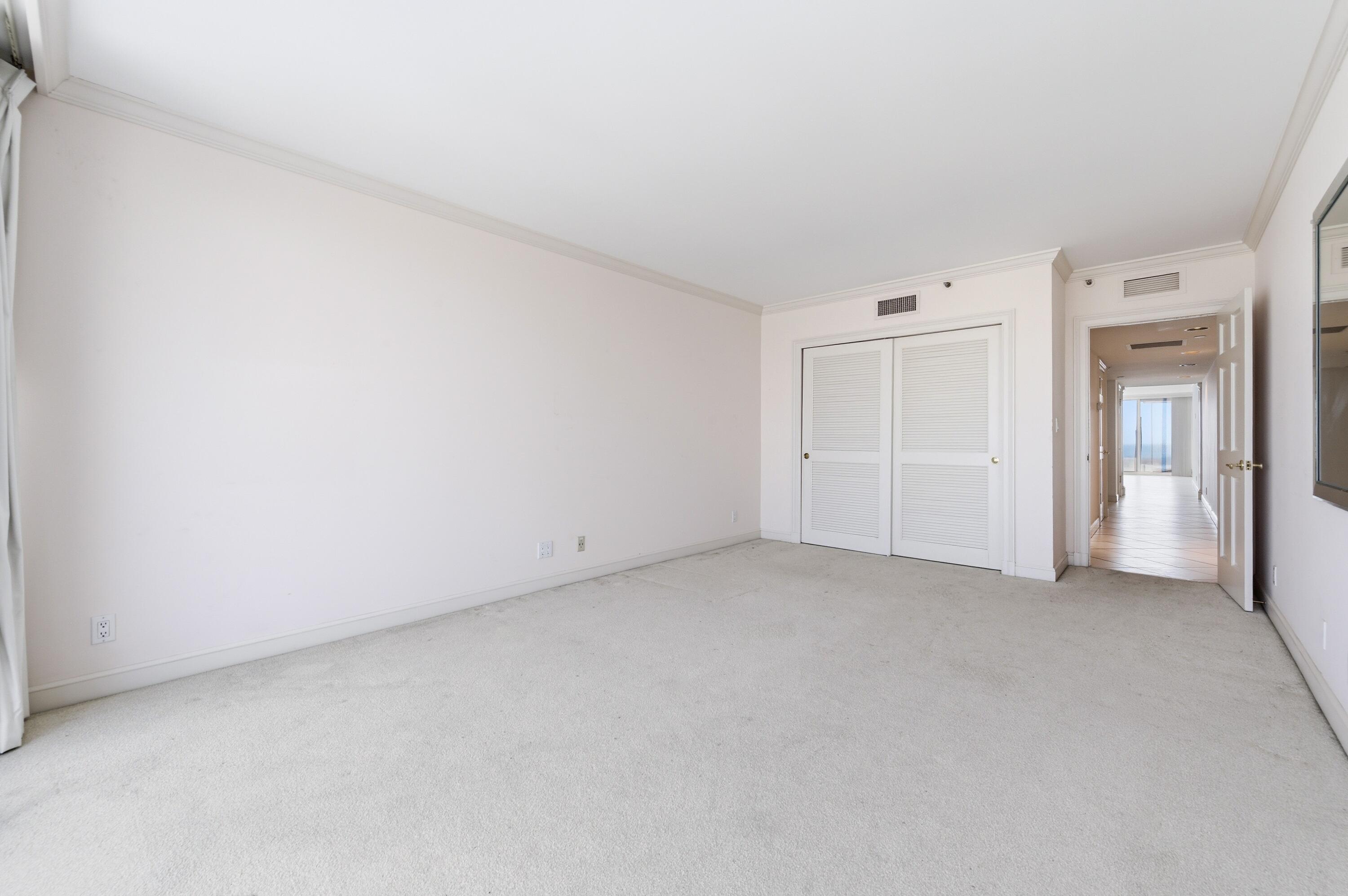 525 S Flagler Drive 20b/c Property Photo 27