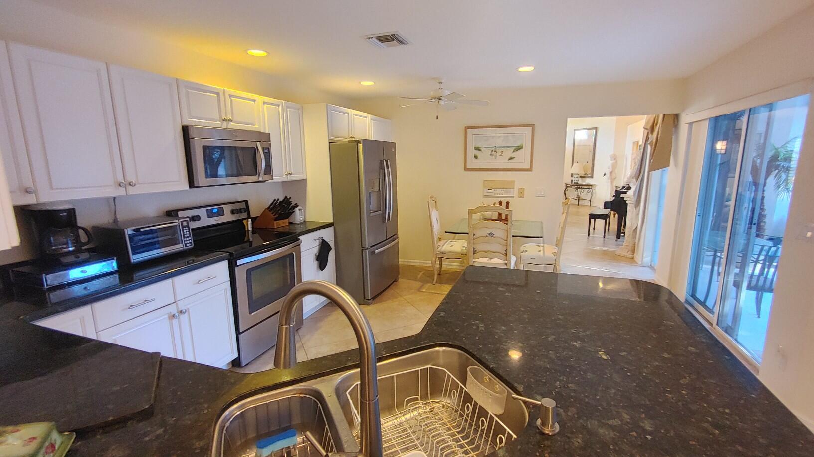 16461 Riverwind Drive Property Photo 17